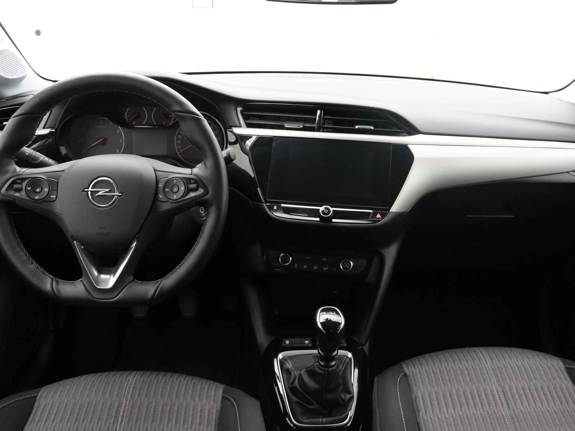 Opel Corsa Edition 100pk | Navigatie | Parkeersensoren Achter | Airco | Stuur Verwarmd | Licht Metalen Velgen 16" - 17/33