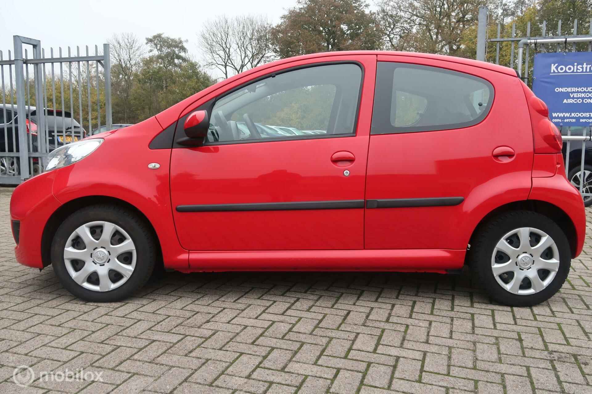 Peugeot 107 1.0-12V Urban Move - 3/15