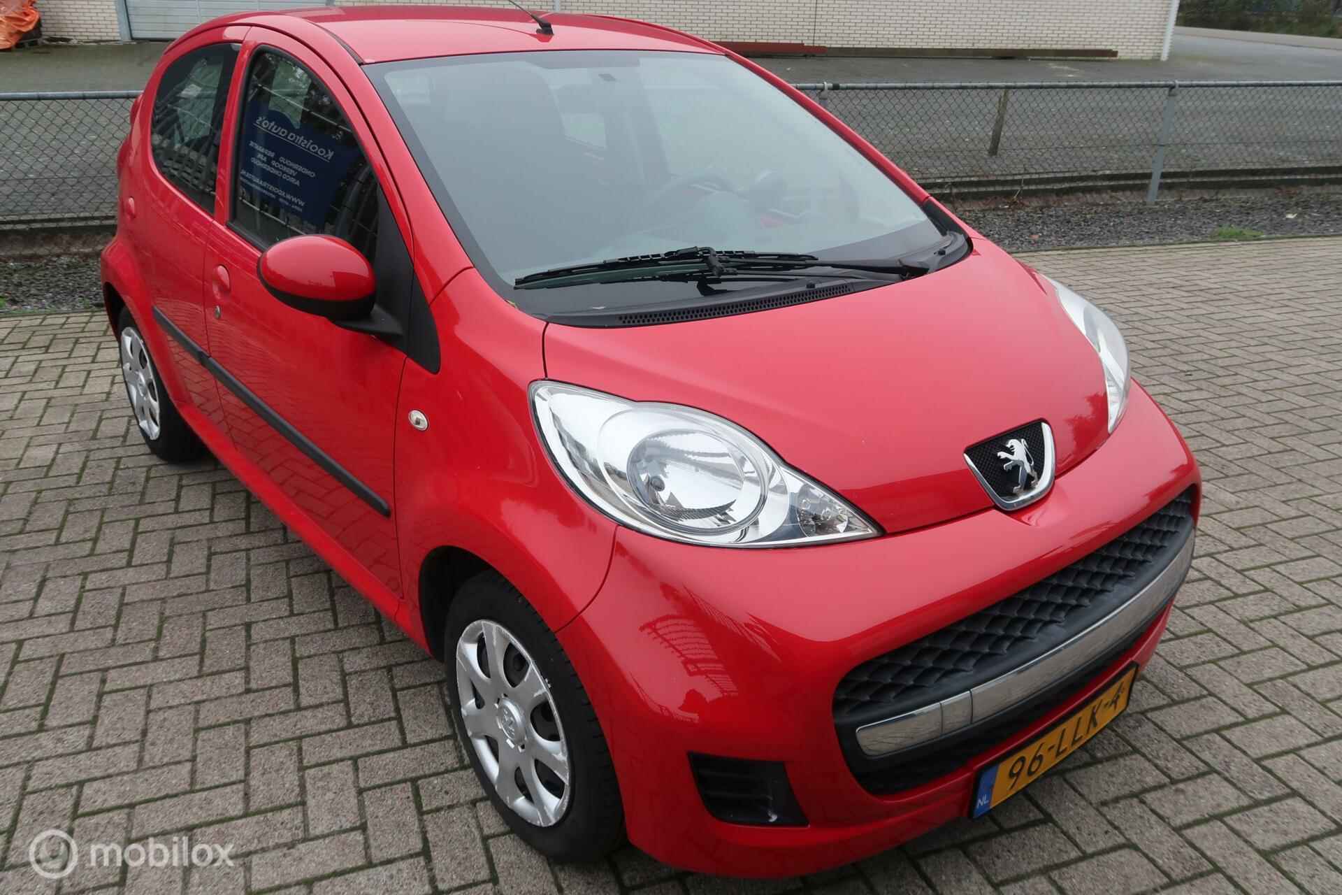 Peugeot 107 1.0-12V Urban Move - 8/15