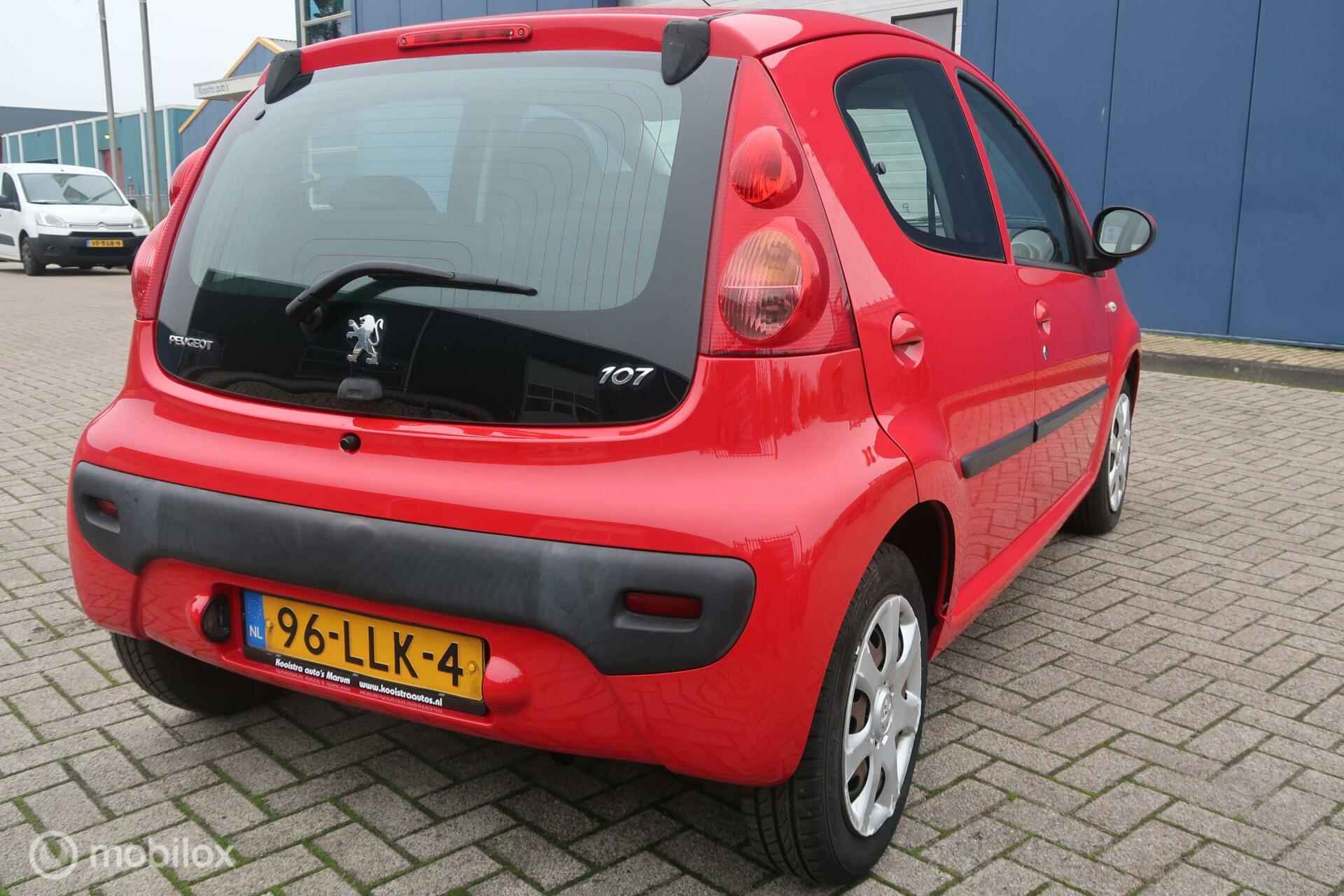 Peugeot 107 1.0-12V Urban Move - 5/15