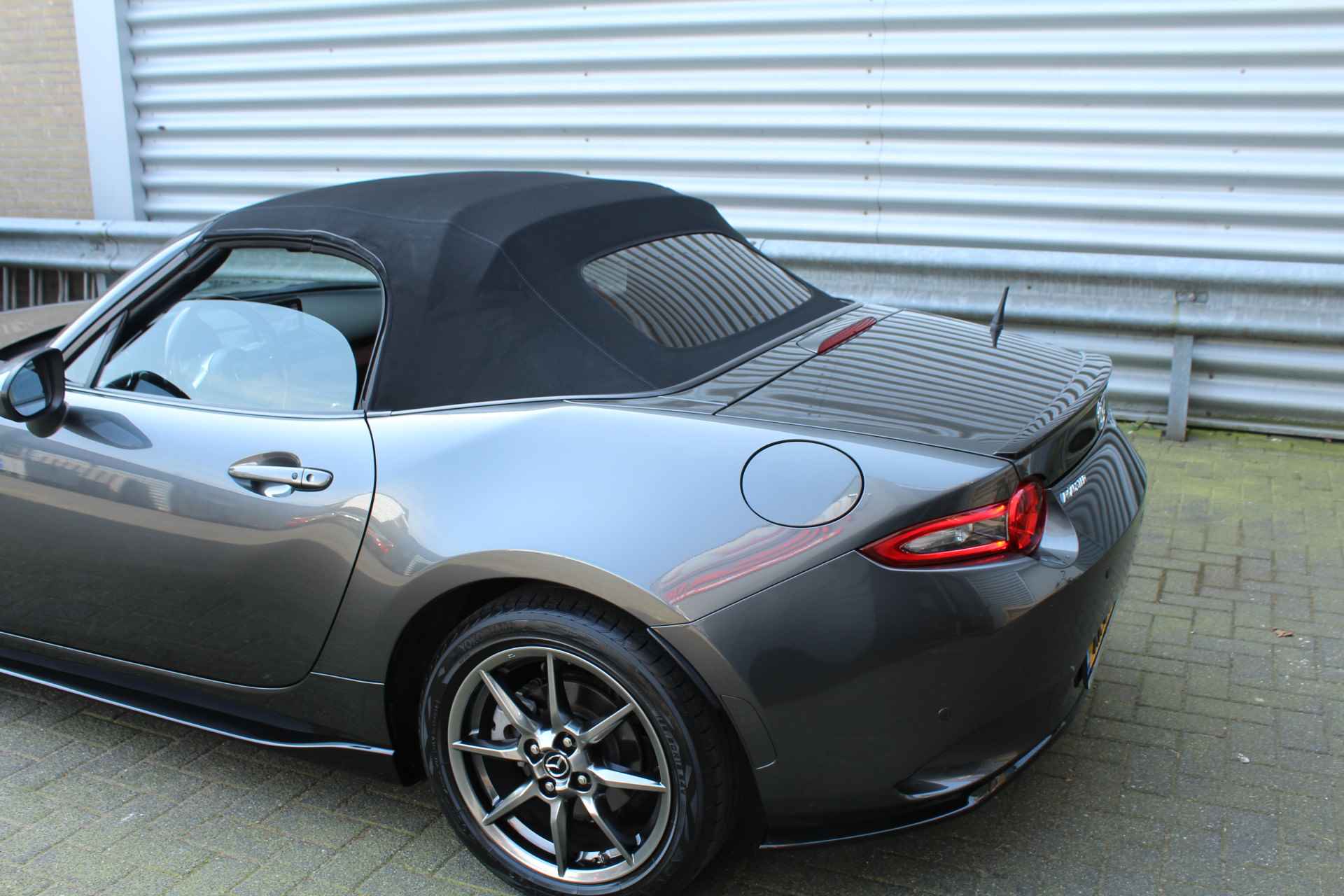 Mazda MX-5 1.5 SkyActiv-G 132 GT-M NL-Auto NAP 28.080km TOP STAAT BOSE Clima Cruise Navi Camera Leder Stoelverwarming - 12/41