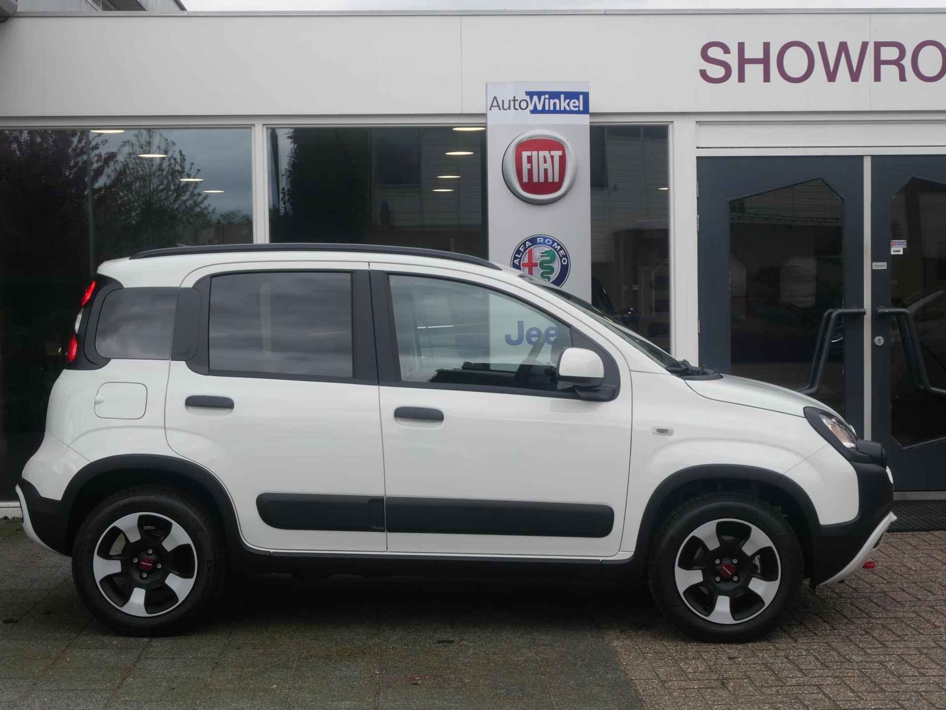 Fiat Panda Hybrid Cross | MY24 | Airco | Bluetooth Dakrails | LED | PDC | Uit voorraad leverbaar - 4/19