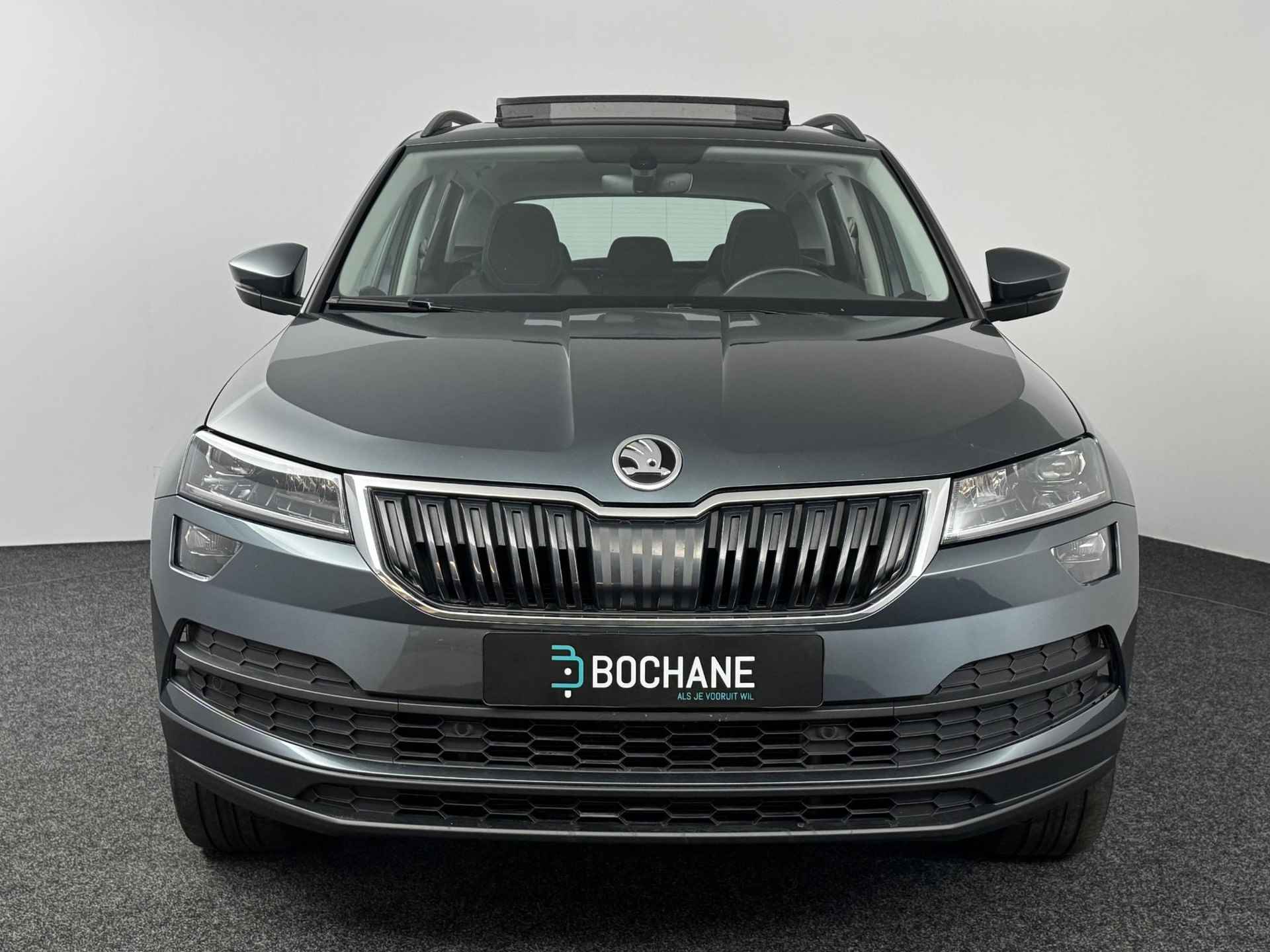 Skoda Karoq 1.5 TSI ACT Style | Panoramadak | Navigatie | Camera | Stoelverwarming | Trekhaak | - 9/47