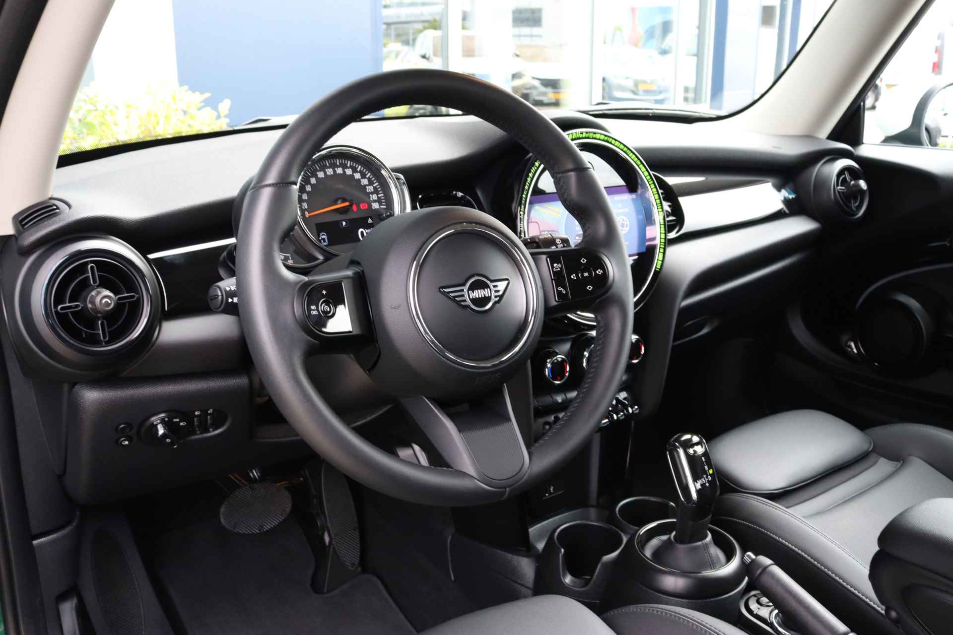 MINI Cooper 1.5 Camden Automaat | PDC achter | Carplay | Navi | Cruise Control | LED - 27/33