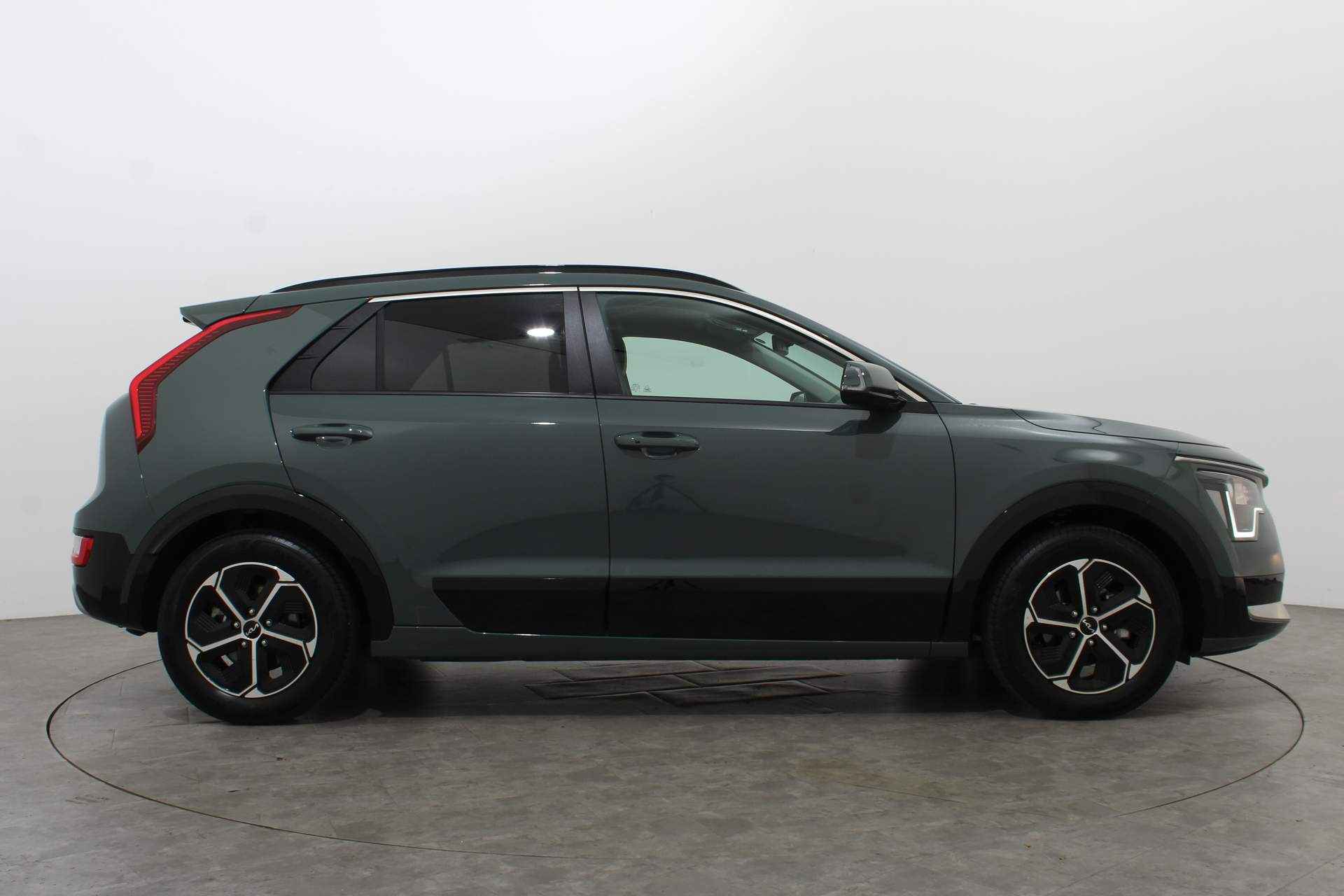 Kia Niro 1.6 GDi PLUG-IN (PHEV) 183PK DYNAMICLINE DCT | Plug-In! | Navi | Winterpakket - 16/39