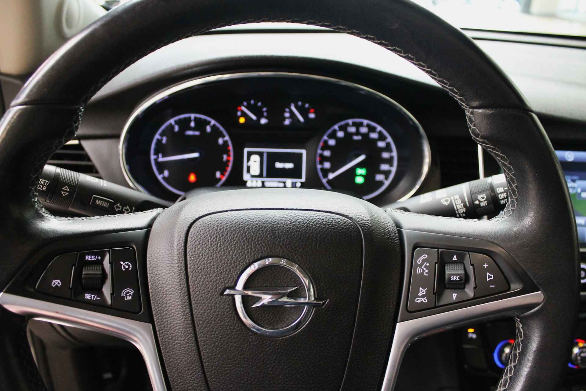 Opel Mokka X 1.4 Turbo 140pk Innovation Navigatie | Achteruitrijcamera | Panoramadak | 18" lmv 100% (Dealer) onderhouden label - 9/34