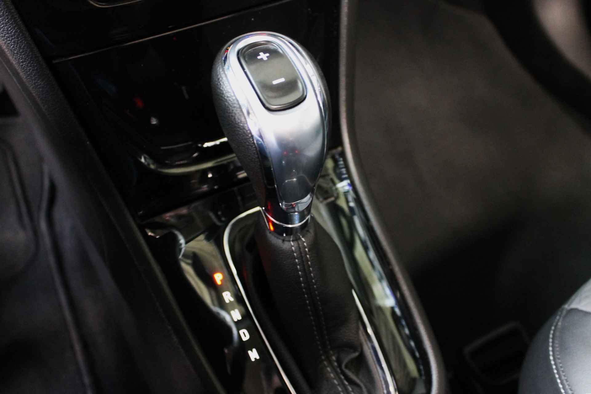 Opel Mokka X 1.4 Turbo 140pk Innovation Navigatie | Achteruitrijcamera | Panoramadak | 18" lmv 100% (Dealer) onderhouden label - 16/34