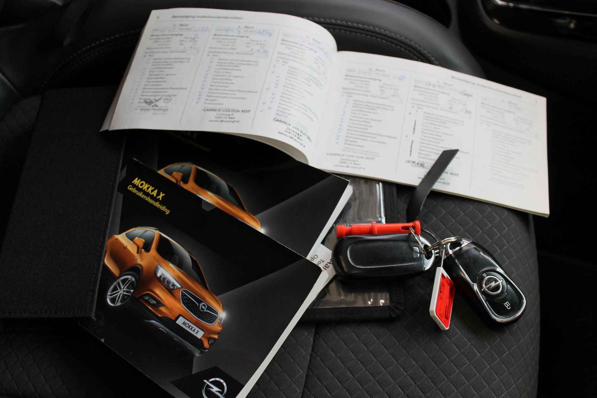 Opel Mokka X 1.4 Turbo 140pk Innovation Navigatie | Achteruitrijcamera | Panoramadak | 18" lmv 100% (Dealer) onderhouden label - 29/34