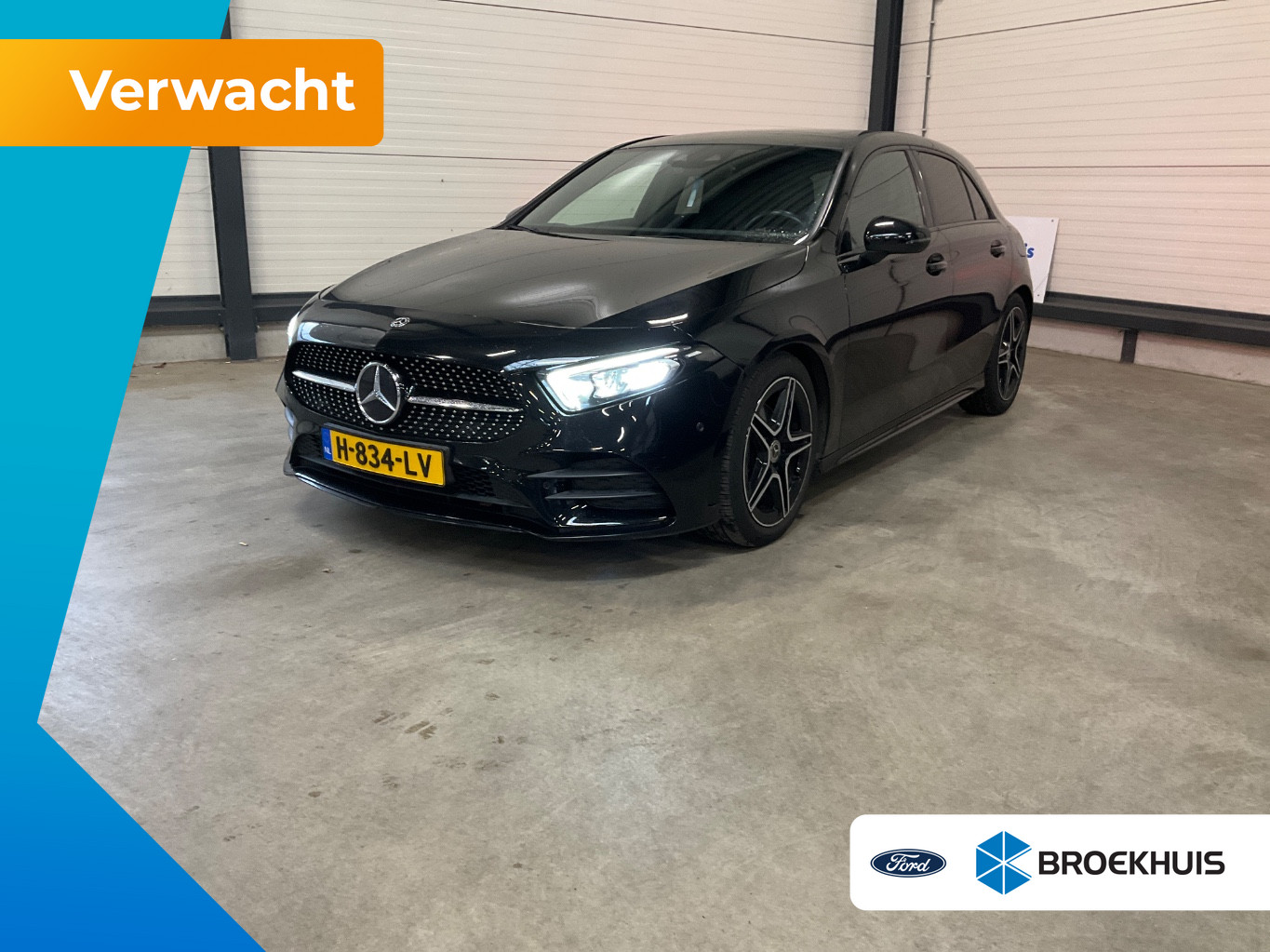 Mercedes-Benz A-Klasse 180 Business Solution AMG | Panoramadak | Stoelvermaring | Cruise Control