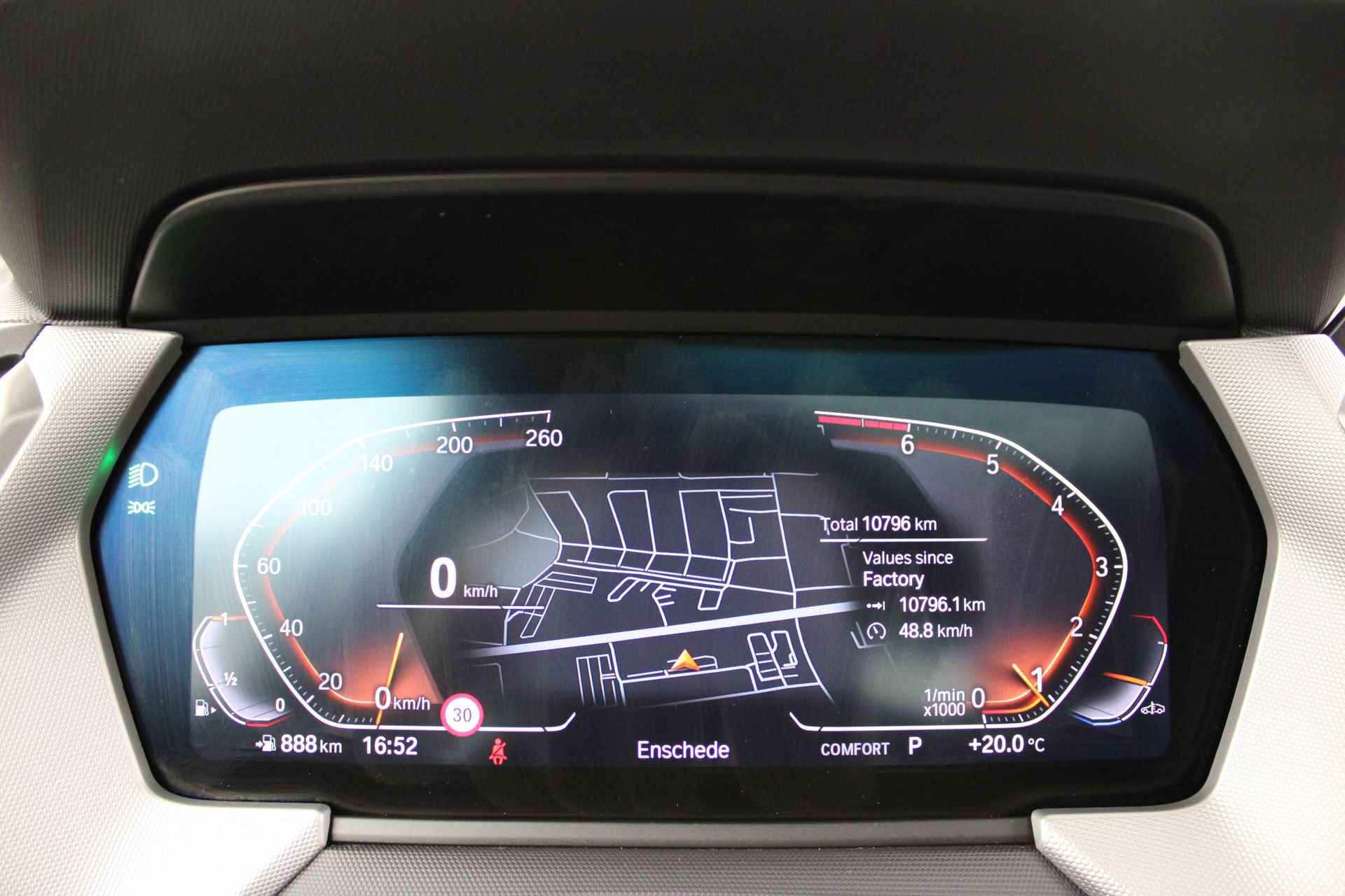 BMW 1-serie 116i Automaat / Panoramadak / LED / Live Cockpit Professional / Stoelverwarming / PDC voor + achter - 36/50