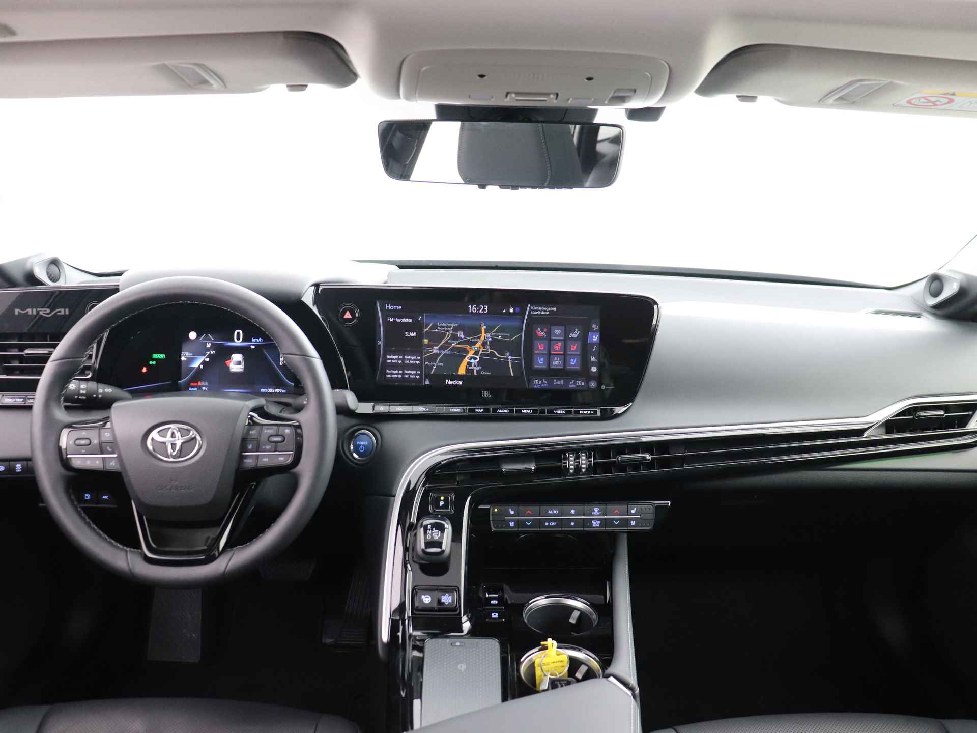 Toyota Mirai Prestige | Panoramadak | Climate Control | Navigatie | LED koplampen | Head-up display | Rondomzicht camera | - 5/35