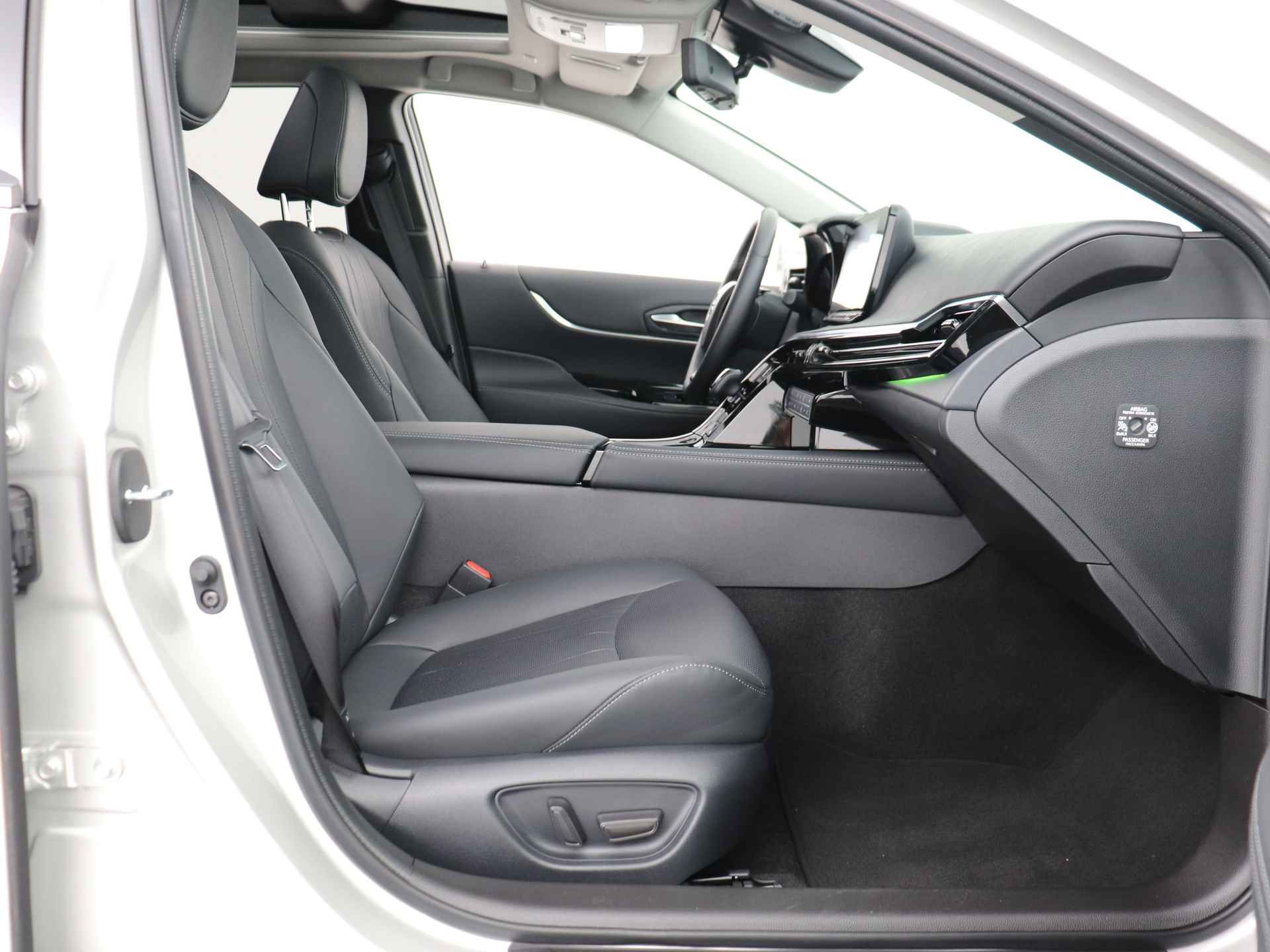 Toyota Mirai Prestige | Panoramadak | Climate Control | Navigatie | LED koplampen | Head-up display | Rondomzicht camera | - 24/35