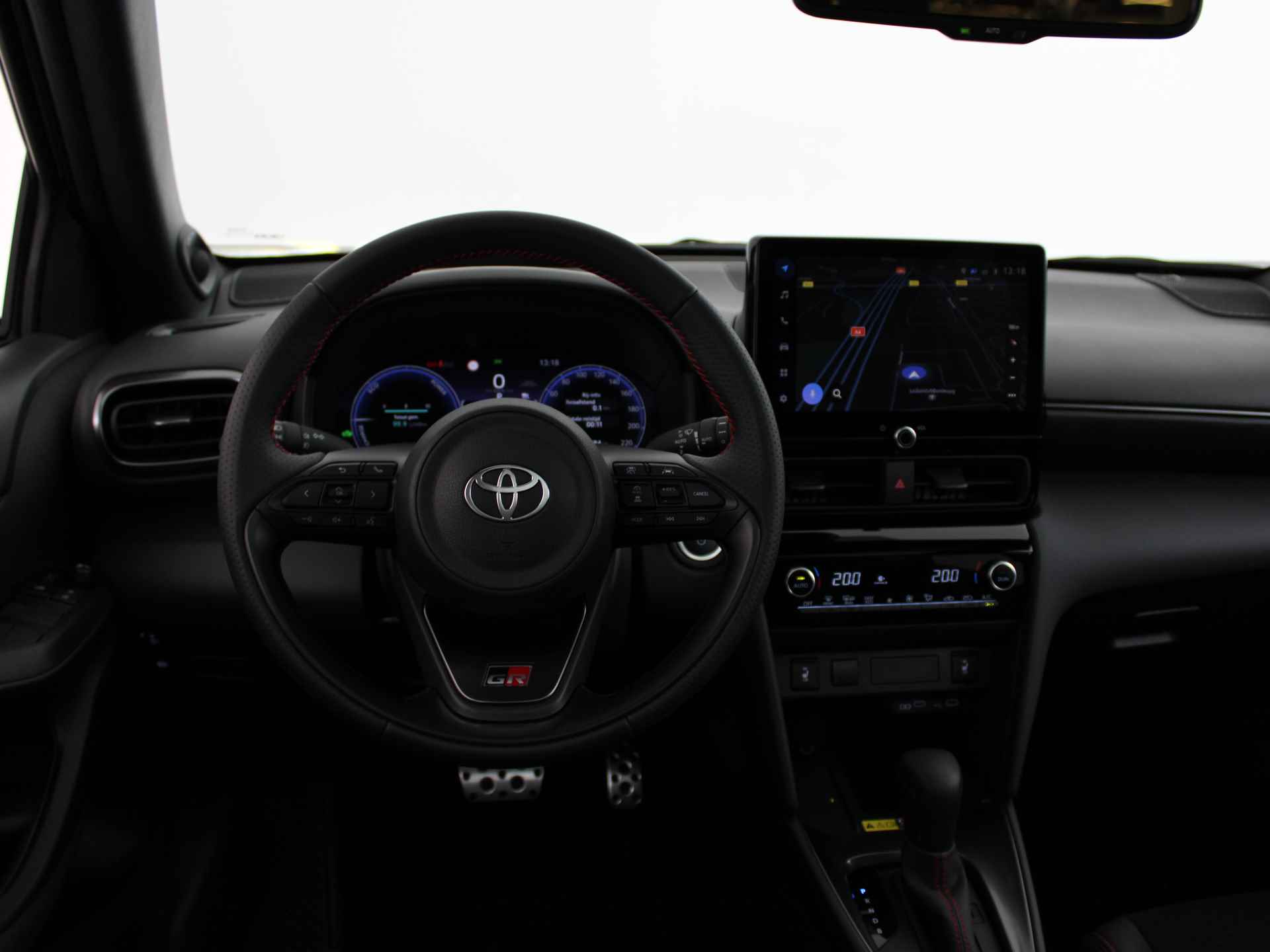 Toyota Yaris Cross 1.5 Hybrid 130 GR Sport - 6/50