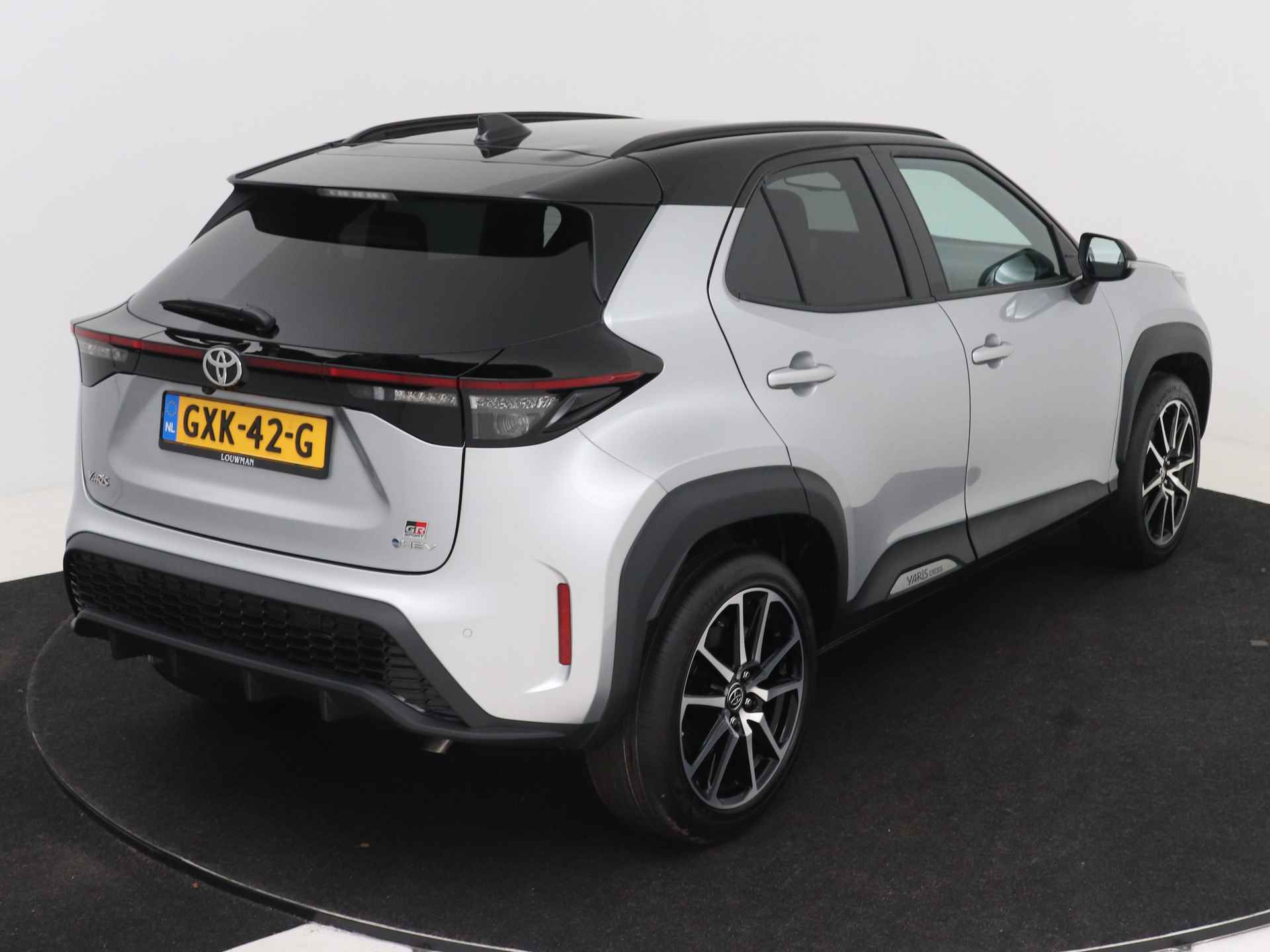 Toyota Yaris Cross 1.5 Hybrid 130 GR Sport - 17/50