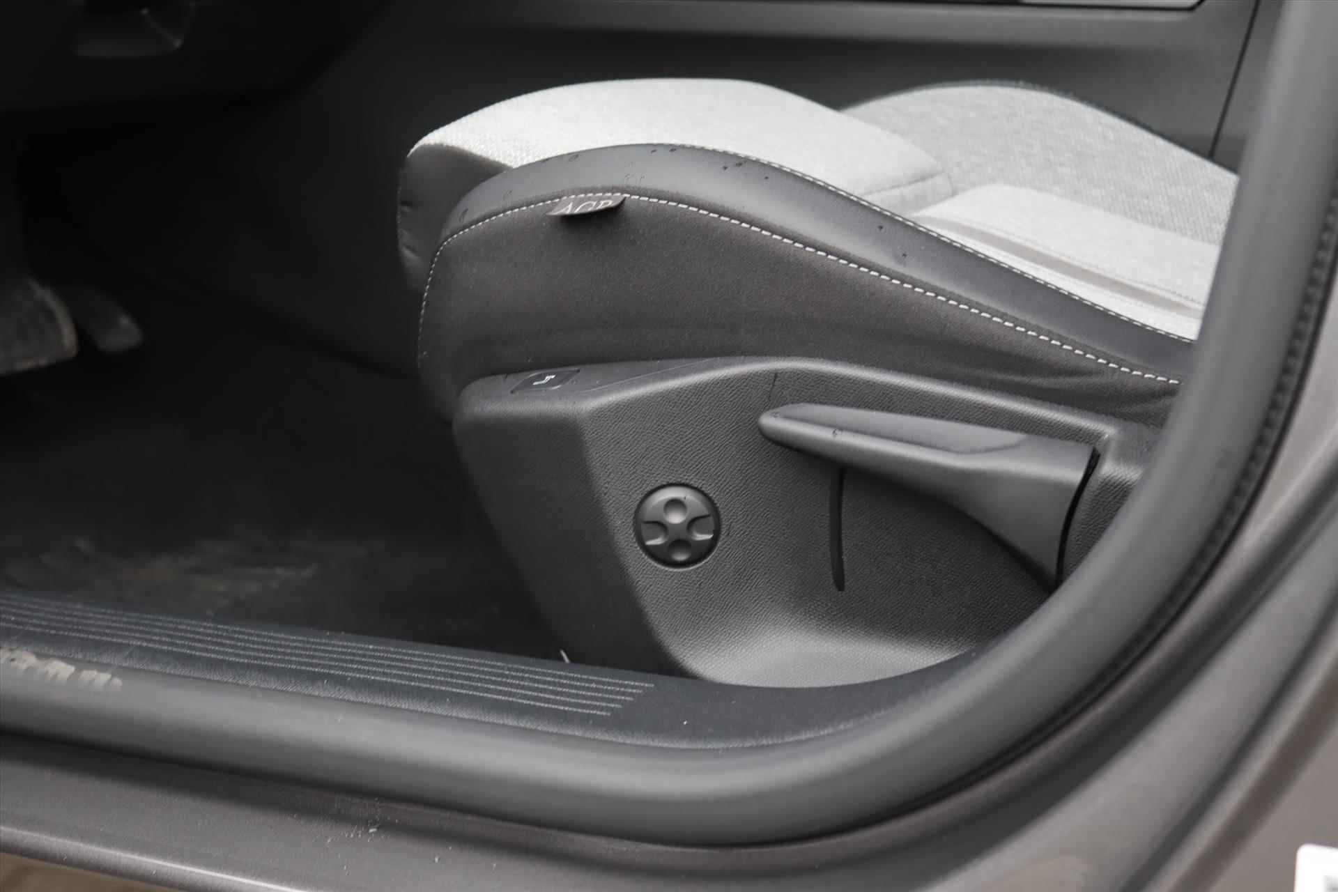 Opel Astra 1.2T 130PK AUTOMAAT BUSINESS ELEGANCE Navi | AGR Stoelen | Camera | Adapt.Cruise | Voorruit/Stoel/Stuurverw. | Led | 17 Inch Lm | - 37/55