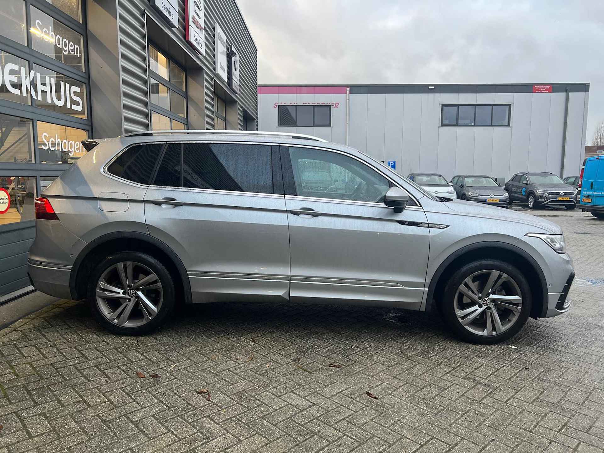 Volkswagen Tiguan Allspace 1.5 TSI 150 pk R-Line Business 7-pers. 7-DSG | Trekhaak wegklapbaar | Achteruitrijcamera | Cruise control adaptief | - 6/36