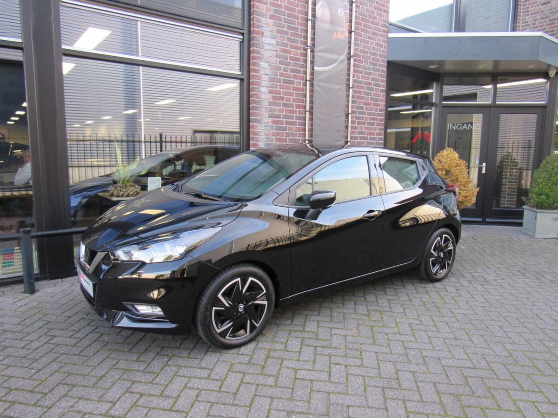 NISSAN Micra 1.0 IG-T 92pk N-Design met Connect pack navigatie Apple carplay - 1/27