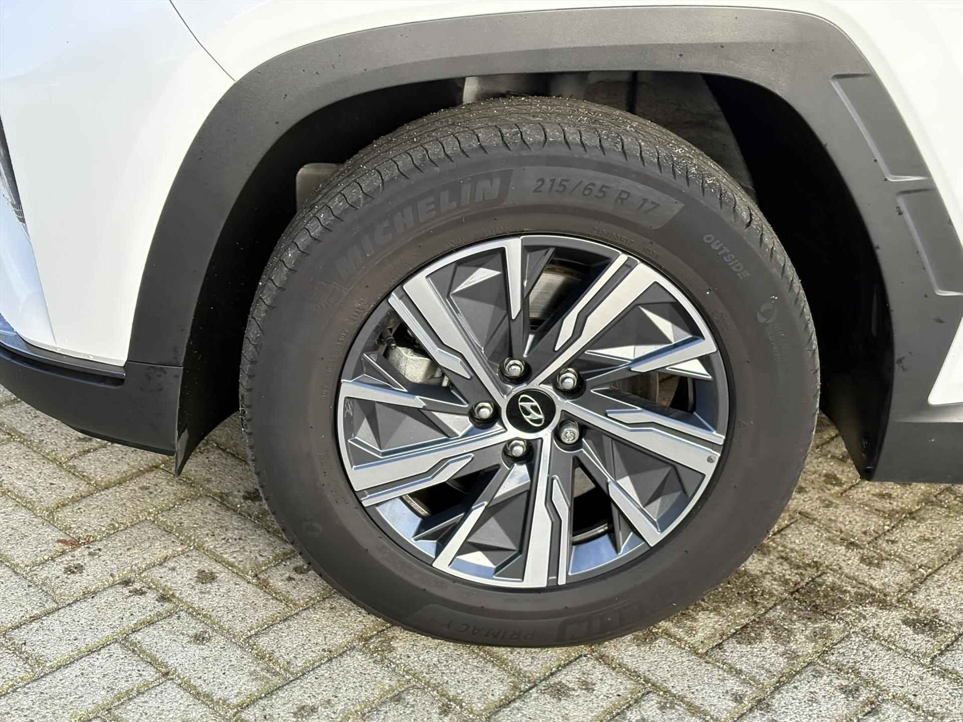 HYUNDAI Tucson 1.6 T-GDi HEV 230pk Comfort | AUTOMAAT | Adaptive Cruise Control | Parkeersensoren Voor & Achter | Camera Achter | Stoelverwarming |  Navigatie | - 23/32