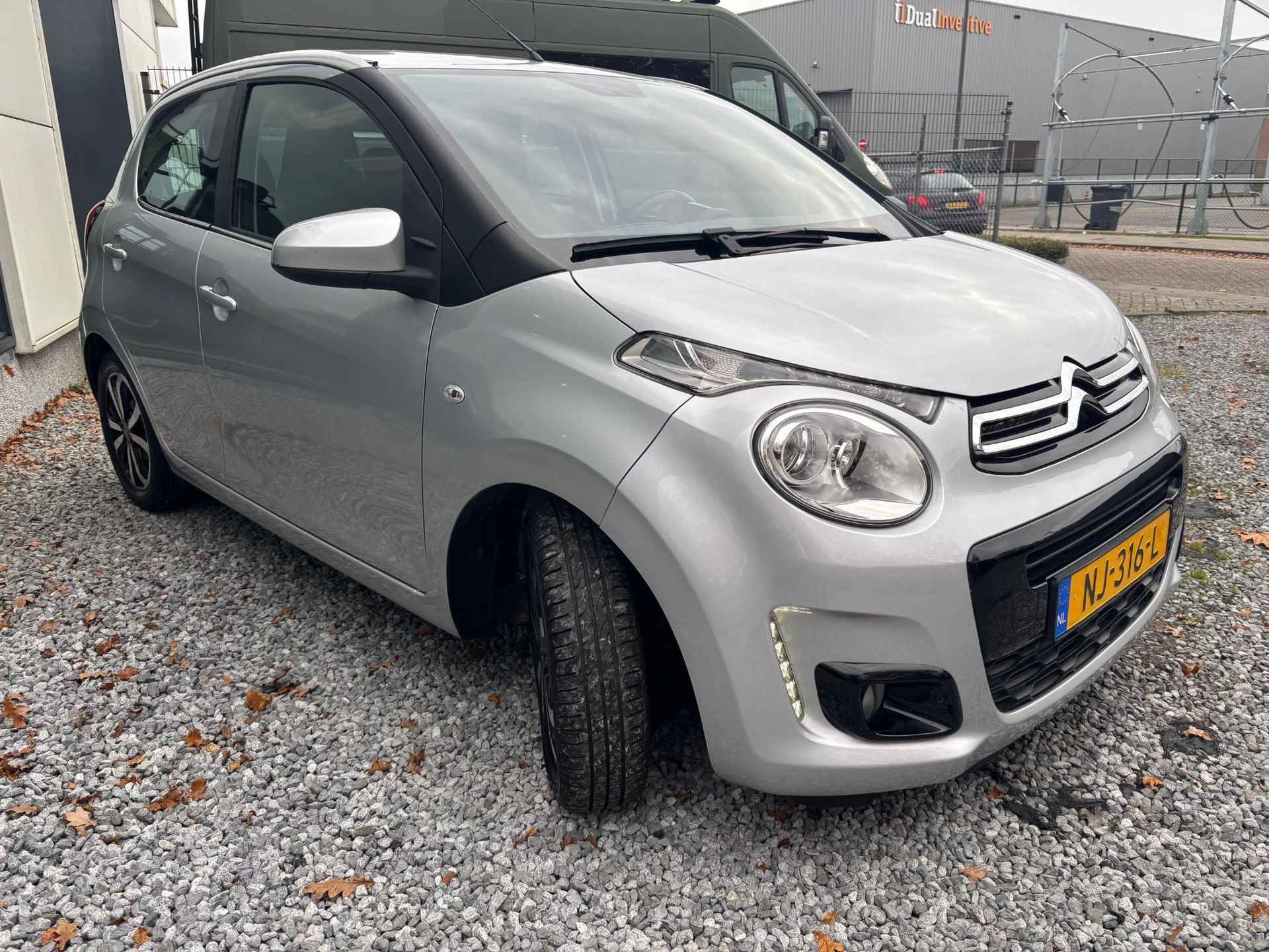 Citroen C1 1.0 VTi Shine 5drs automaat - 9/17