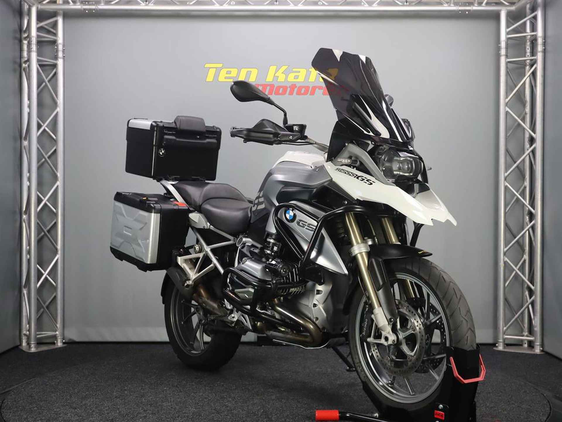 BMW R 1200 GS ESA CC ASC - 2/13