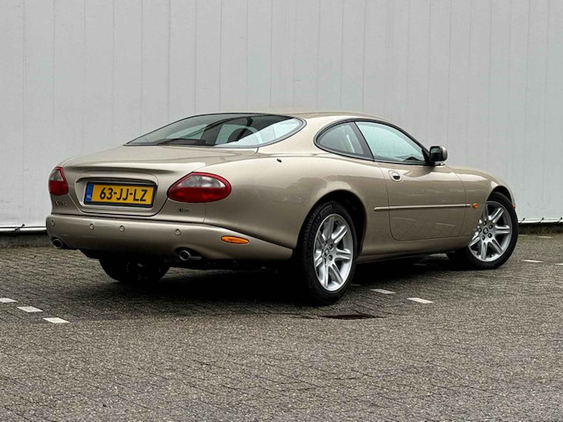 Jaguar XK8 4.0 V8 Coupé Nieuwstaat / Mooi verhaal over historie - 2/22