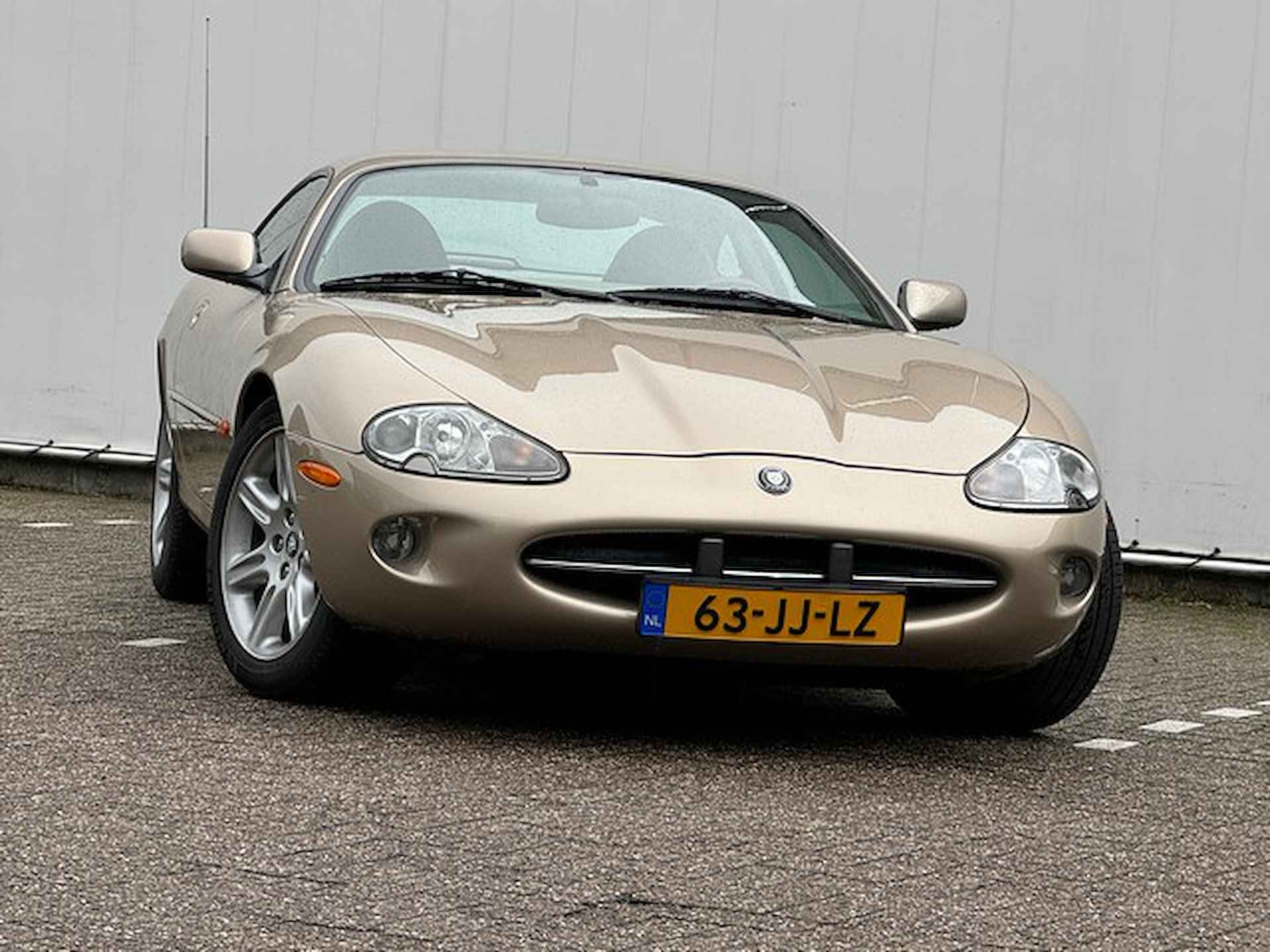 Jaguar XK8 4.0 V8 Coupé Nieuwstaat / Mooi verhaal over historie - 5/22