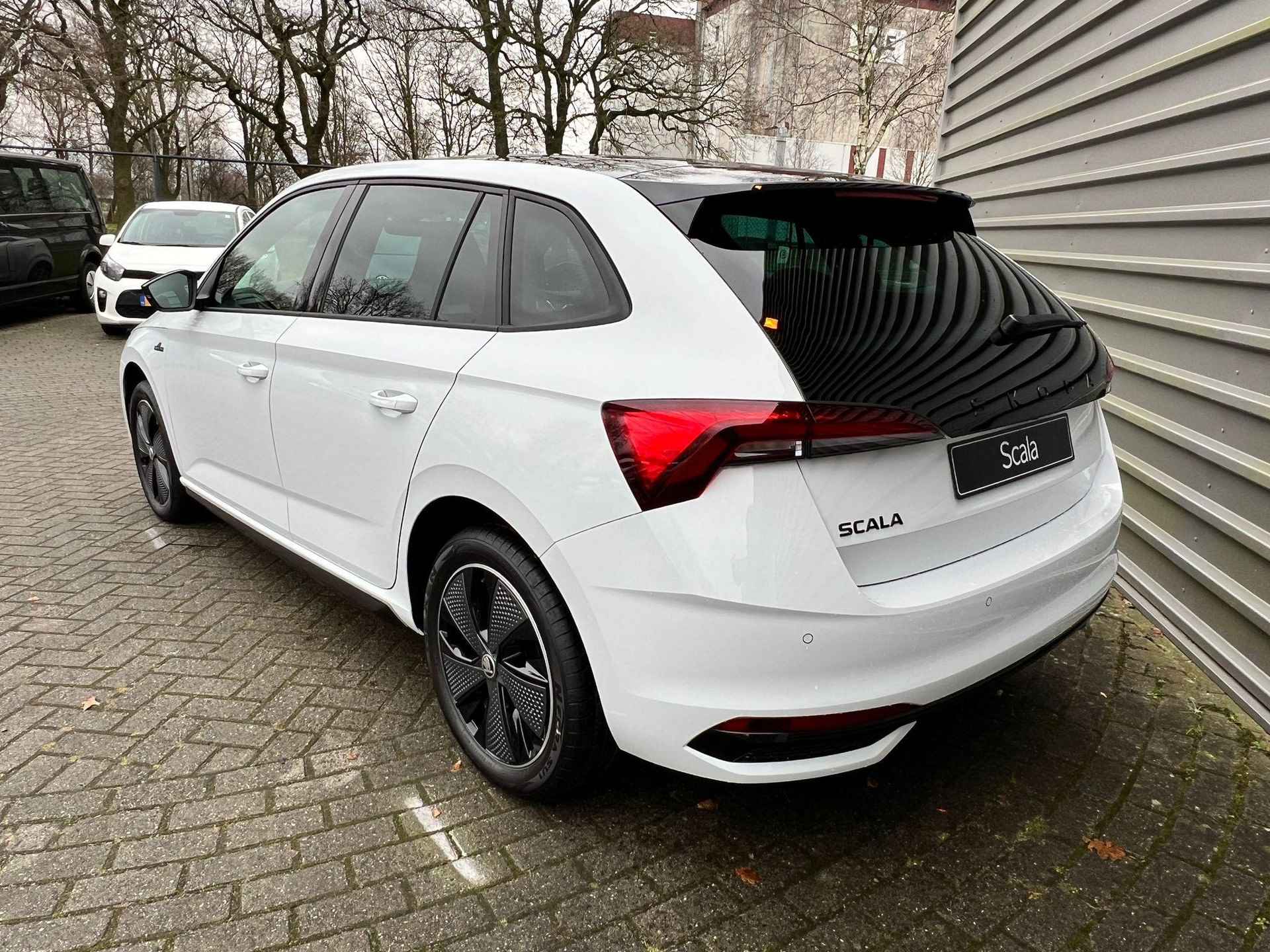 Škoda Scala Monte Carlo 1.0 85 kW / 115 pk TSI Hatchback 6 versn. Hand - 3/12