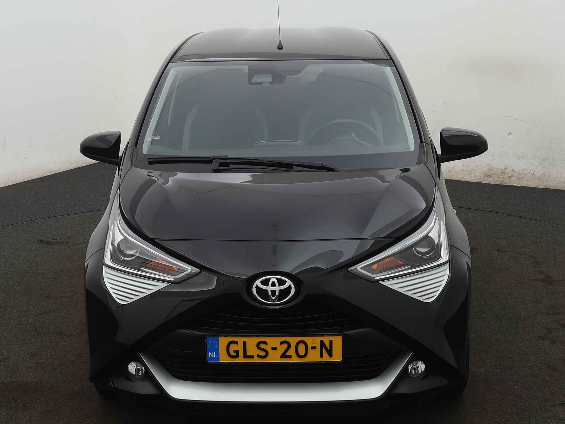 Toyota Aygo 1.0 X-cite Limited | Safety Sense | Parkeersensoren | Climate Control | Camera | Apple Carplay/Android Auto | - 27/42