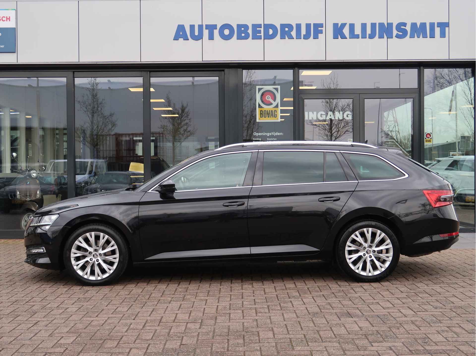 Škoda Superb Combi 1.5 TSI Business Edition | Panoramadak | Trekhaak | ACC | - 8/39