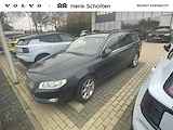 Volvo V70 T4 180pk Nordic+, Standkachel, Roofrails, Elektrisch bedienbare bestuurdersstoel, Trekhaak, Navigatie, Bluetooth,