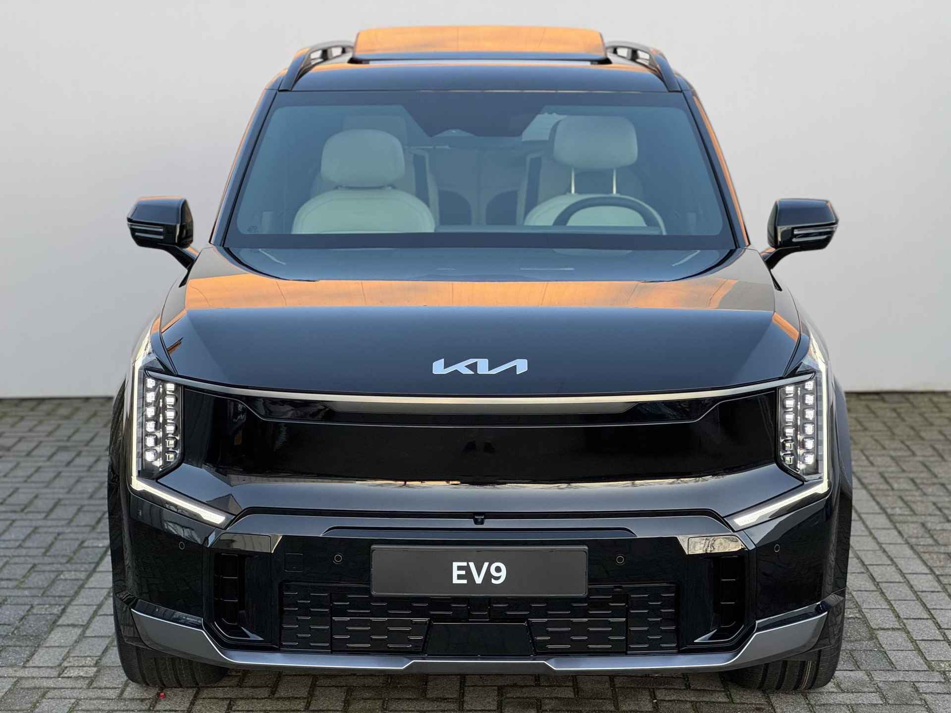 Kia EV9 Launch Edition GT-Line AWD 6p. 100 kWh | Beperkte voorraad beschikbaar! | Verkrijgbaar als 6 of 7-zits | 210 kW laadvermogen | 2500 kg toegestaan trekgewicht - 3/67