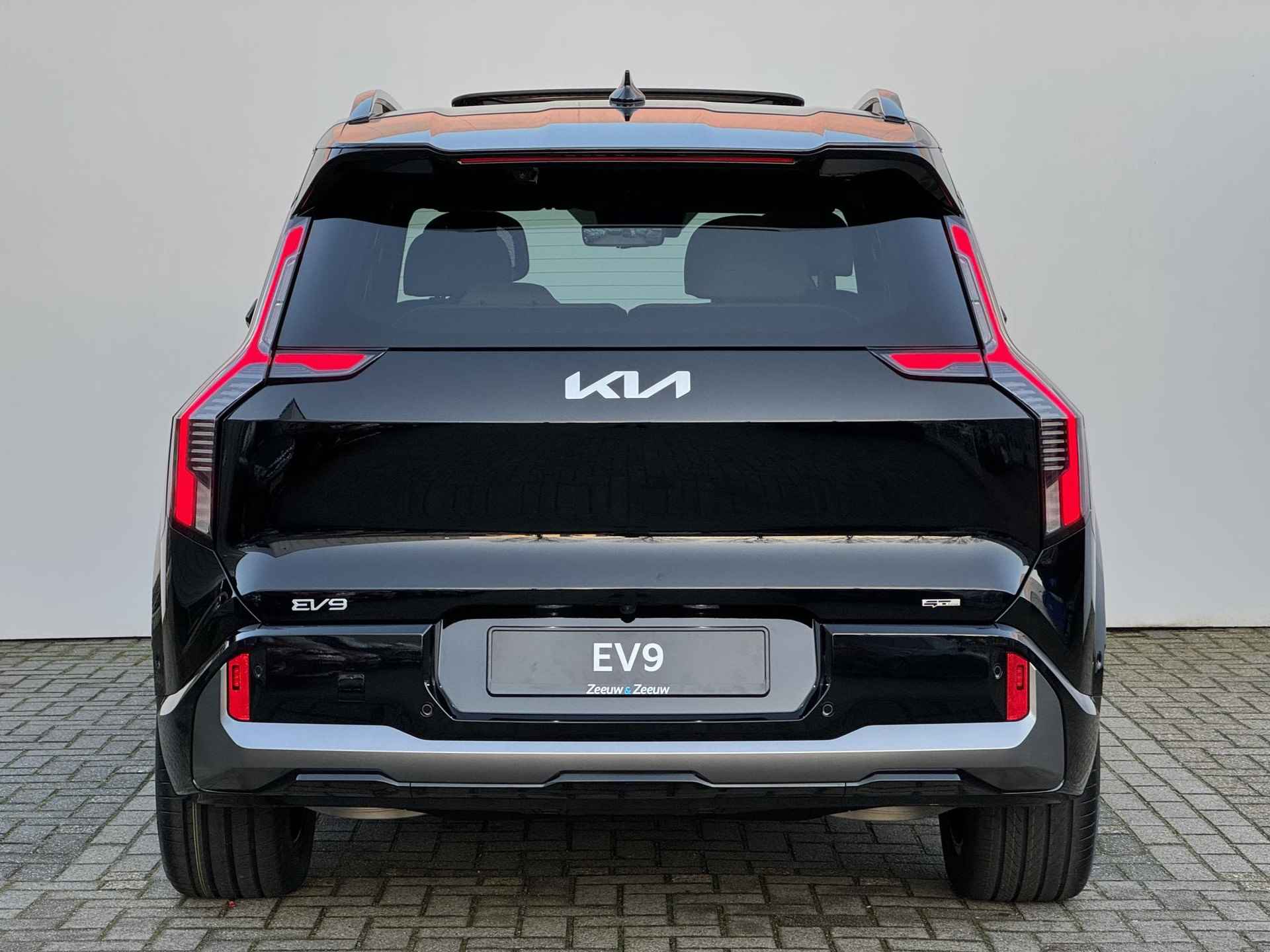 Kia EV9 Launch Edition GT-Line AWD 6p. 100 kWh | Beperkte voorraad beschikbaar! | Verkrijgbaar als 6 of 7-zits | 210 kW laadvermogen | 2500 kg toegestaan trekgewicht - 8/67