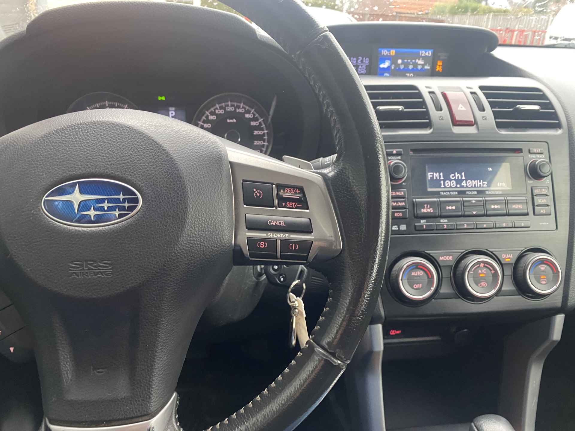 Subaru Forester 2.0 Luxury AWD AUT. | dealer onderhouden | trekhaak | cruise control | camera | hondenrek - 31/33