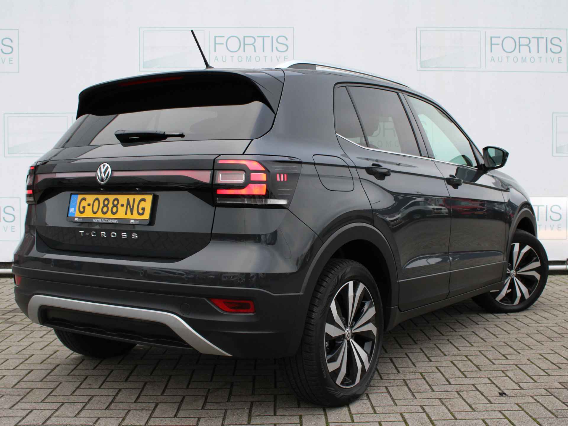 Volkswagen T-Cross 1.0 TSI Style NL-AUTO | VIRT. COCKPIT | ECC - 3/26