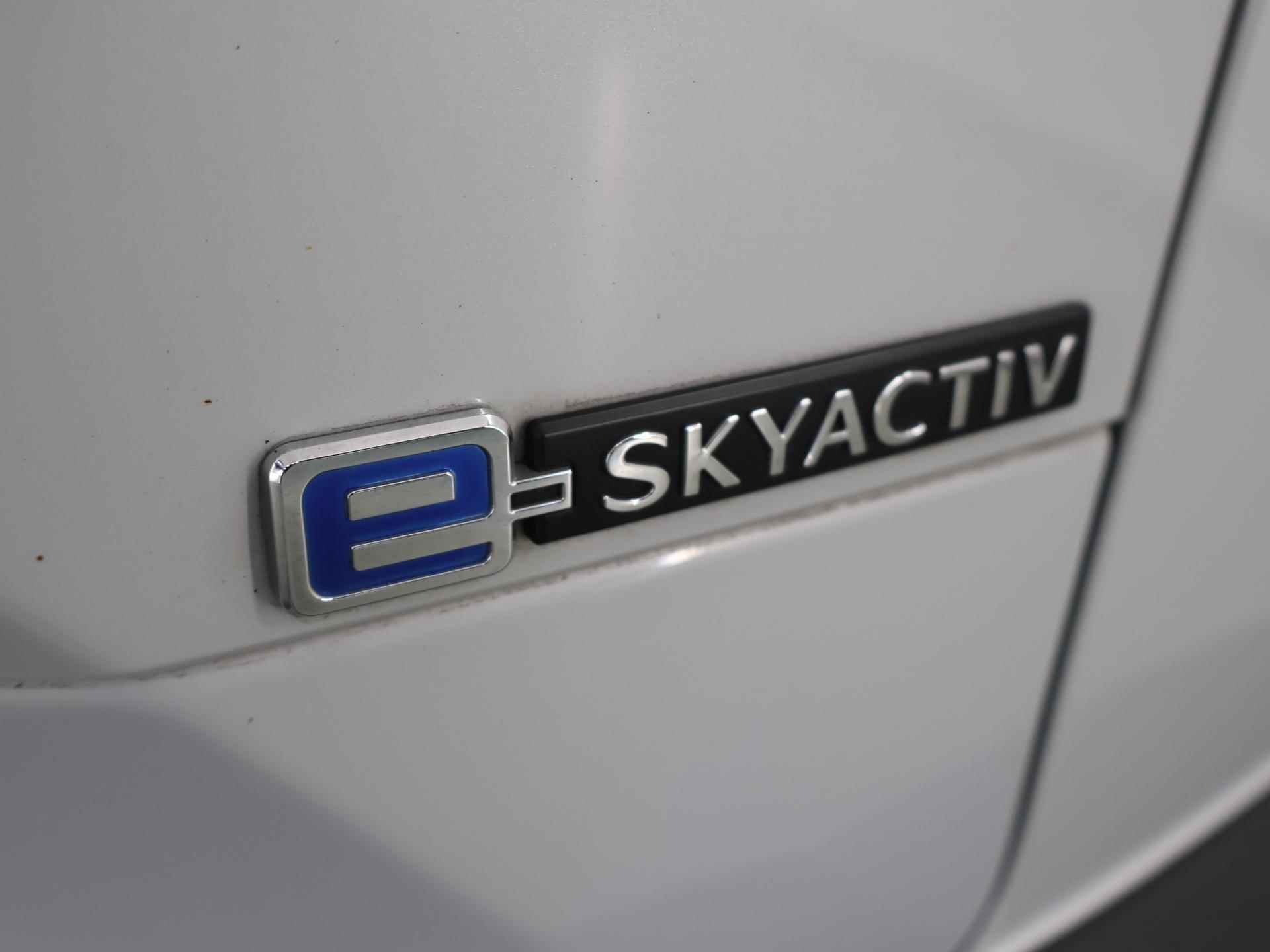 Mazda MX-30 e-SkyActiv 145 First Edition 36 kWh | € 13.945,-- na subsidie | Navigatiesysteem | Parkeercamera | Airconditioning | Bluetooth | Apple Carplay | LED | Comfortstoelen | HUD | - 41/43