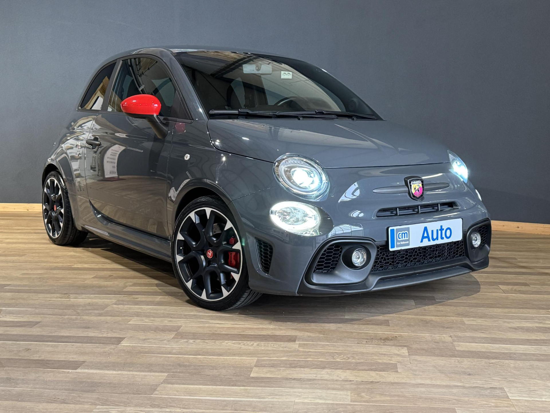 Abarth 595 1.4 T-Jet Competizione SABELT | BEATS | CARBON