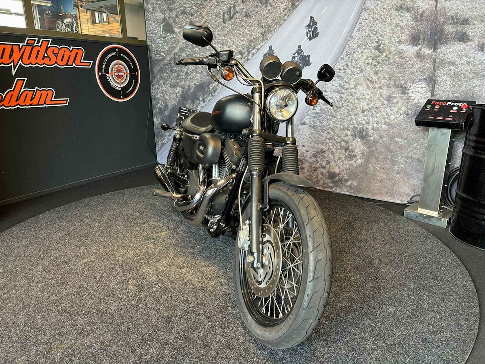 Harley-Davidson XL1200R - 3/7