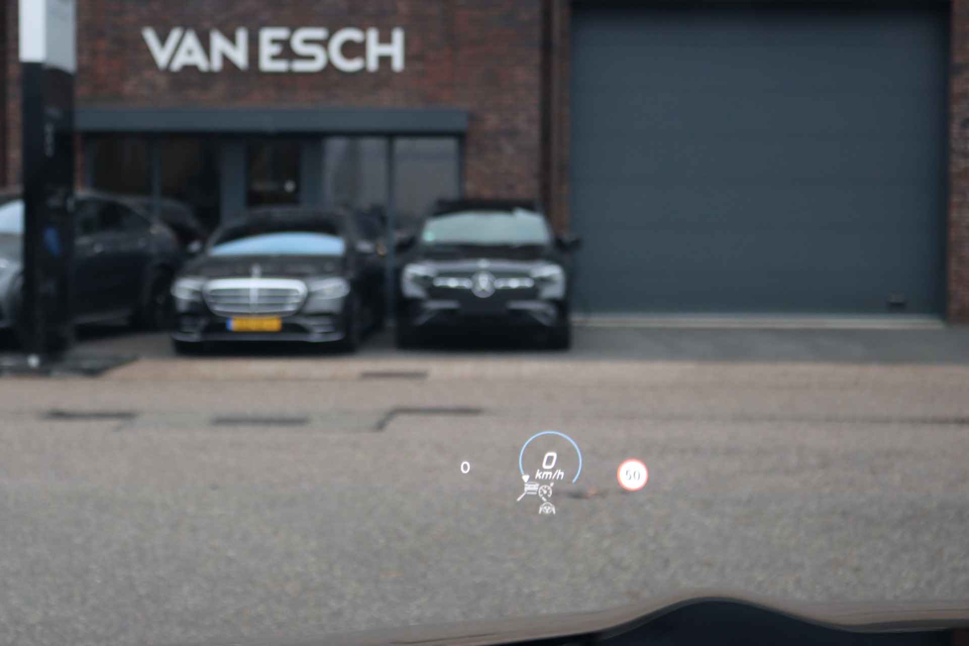 Mercedes-Benz E-Klasse 220 d 4MATIC Luxury Line Aut9 | Distronic+ | HUD | Augmented Reality | Sfeerverlichting | Surround Camera | Stoelverwarming | Rijassistentiepakket | - 15/39