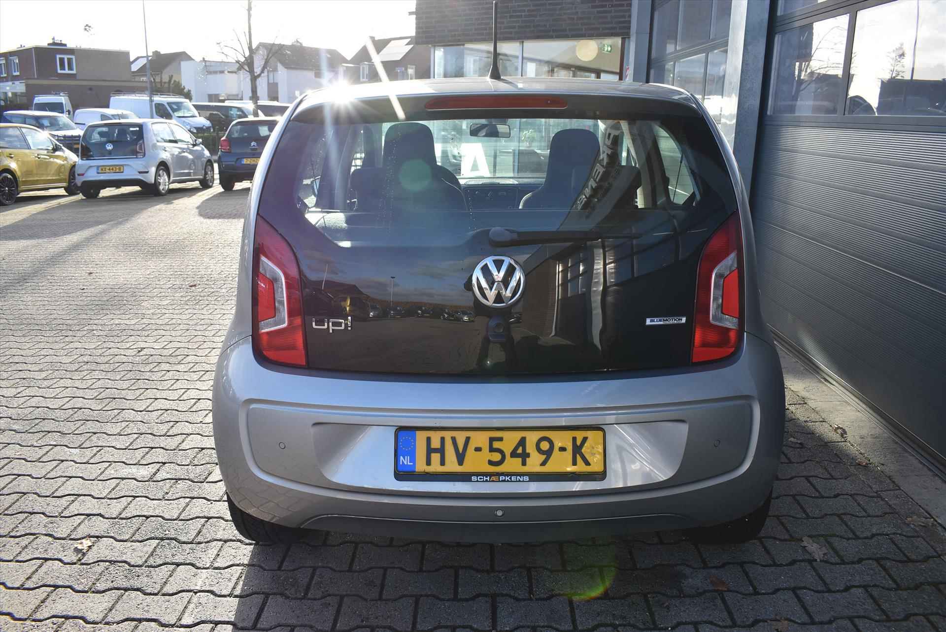 VOLKSWAGEN Up! 1.0 60pk High up! - 19/30