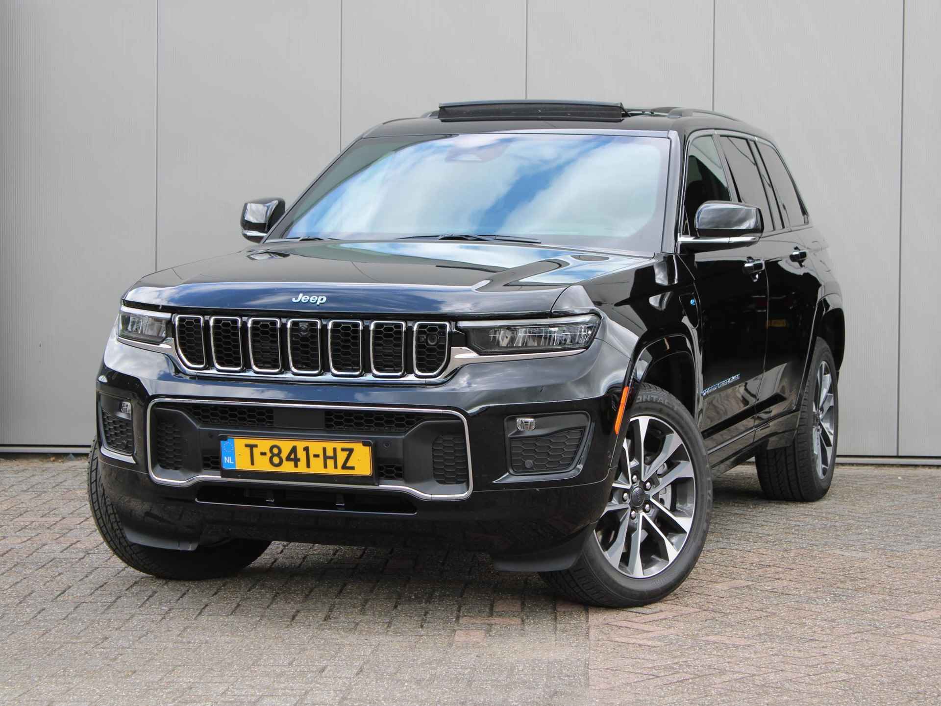 Jeep Grand Cherokee 2.0 Overland 4xe Automaat | Navi / Pano / Leder / Camera - 6/28