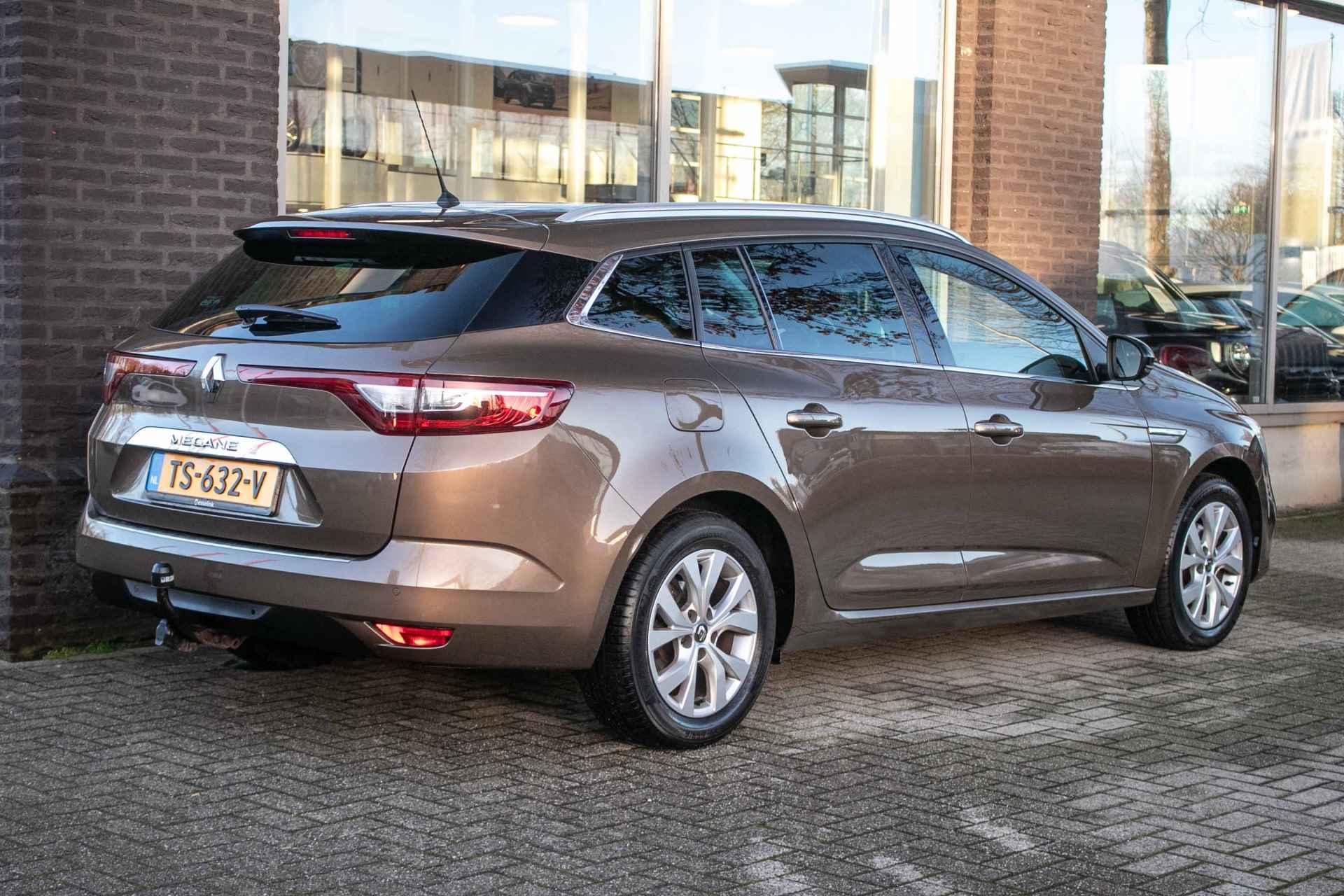 Renault Mégane Estate 1.3 TCe Limited - All in rijklrprs | trekhaak - 3/41