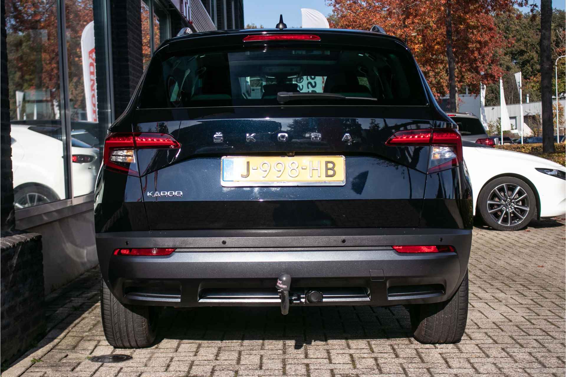 Škoda Karoq 1.5 TSI ACT Business Edition - All-in rijklrprs | Trekhaak | Panodak | Navi | Canton audio - 13/48