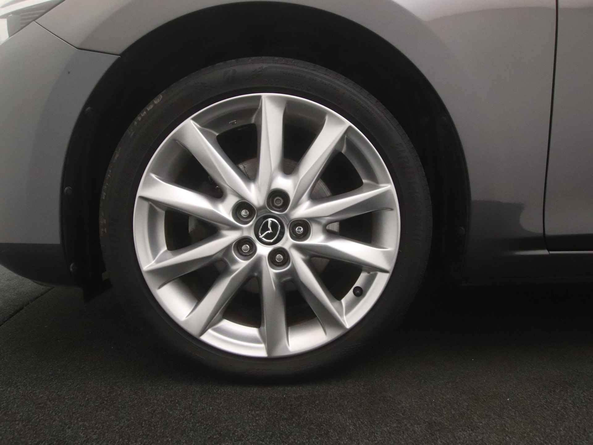 Mazda 3 2.0 SkyActiv-G GT-M met vaste trekhaak en Apple CarPlay : dealer onderhouden - 10/50