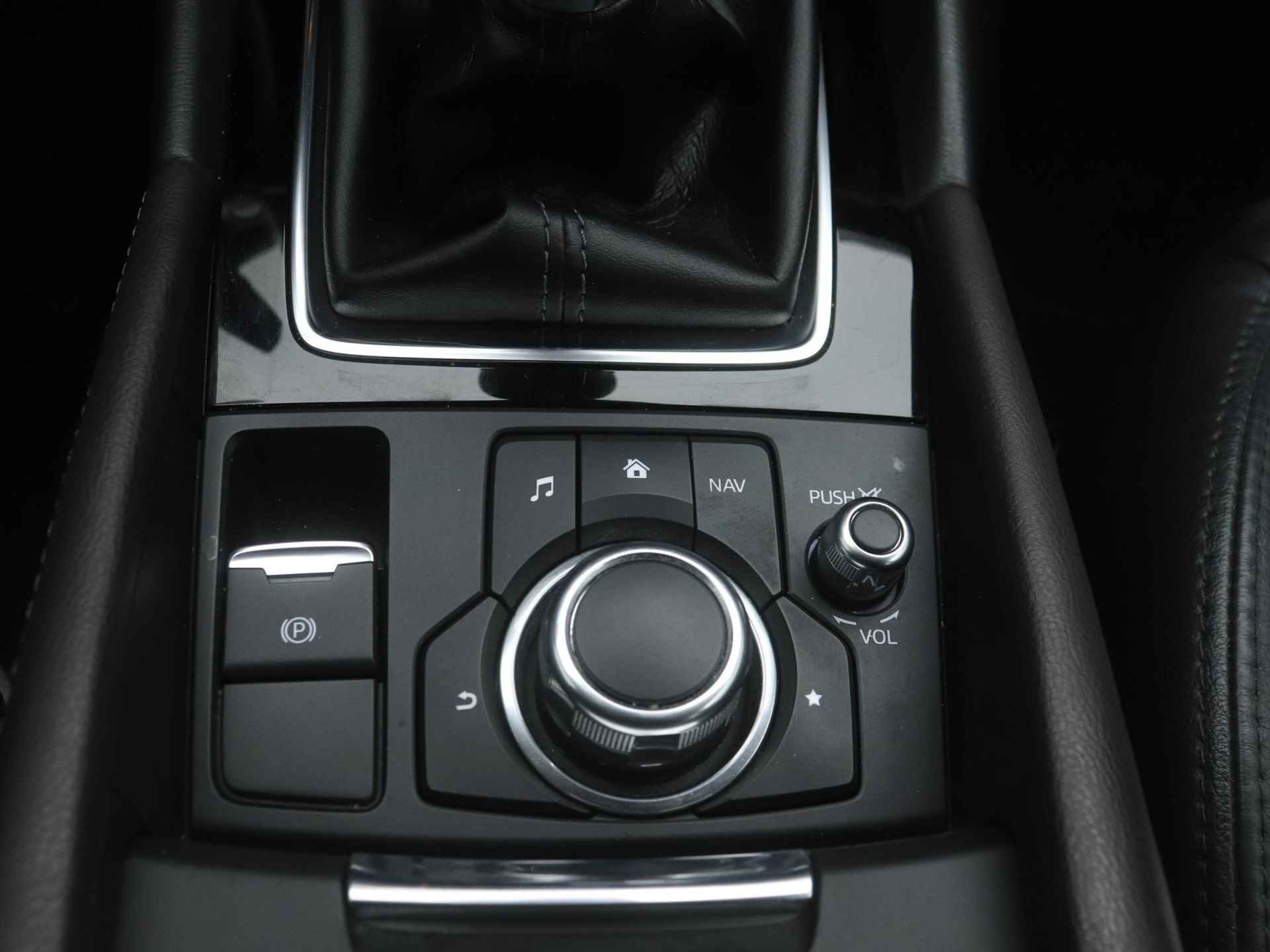 Mazda 3 2.0 SkyActiv-G GT-M met vaste trekhaak en Apple CarPlay : dealer onderhouden - 40/50