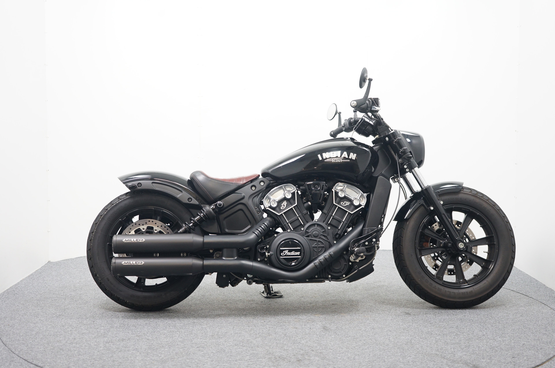 INDIAN MOTORCYCLE SCOUT BOBBER GERESERVEERD T/M 22-11 TI