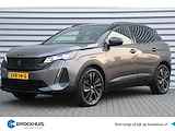 Peugeot 3008 1.2 PURETECH 130PK GT PACK AUTOMAAT / NAVI / LEDER / CLIMA / PDC / 19" LMV / CAMERA / BLACK PACK / KEYLESS / WINTERPAKKET / FULL