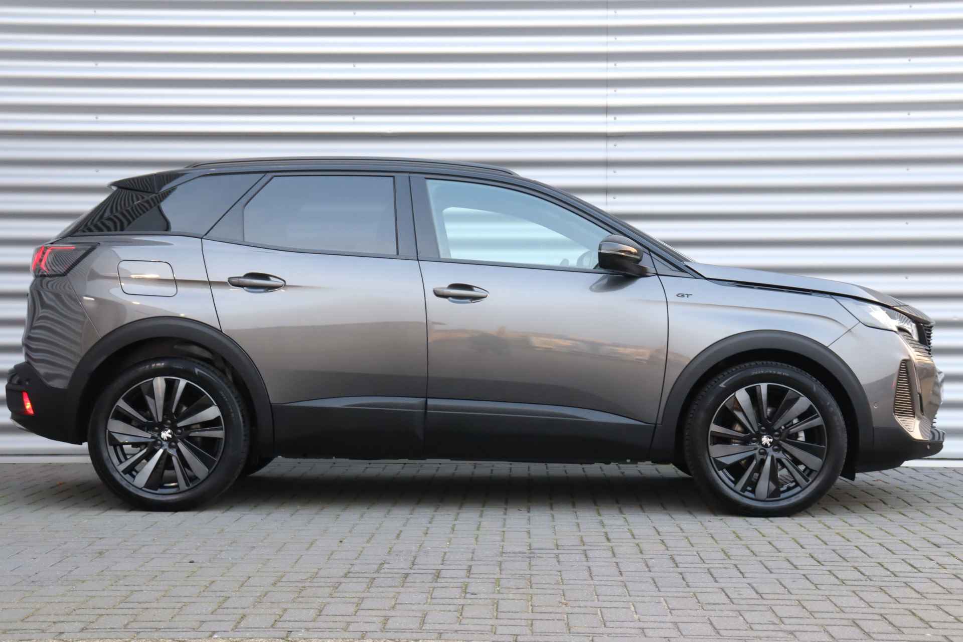 Peugeot 3008 1.2 PURETECH 130PK GT PACK AUTOMAAT / NAVI / LEDER / CLIMA / PDC / 19" LMV / CAMERA / BLACK PACK / KEYLESS / WINTERPAKKET / FULL - 3/42