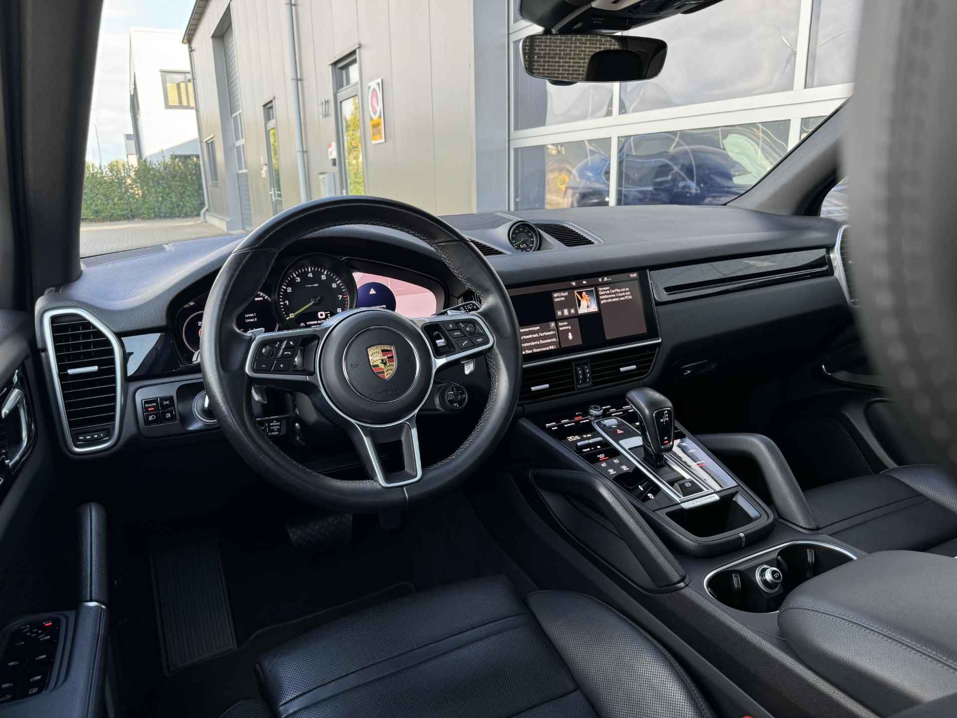 Porsche Cayenne 3.0 E-Hybrid 462 pk - 12-2020 - Panorama - Trekhaak - Stoelventilatie - 13/45