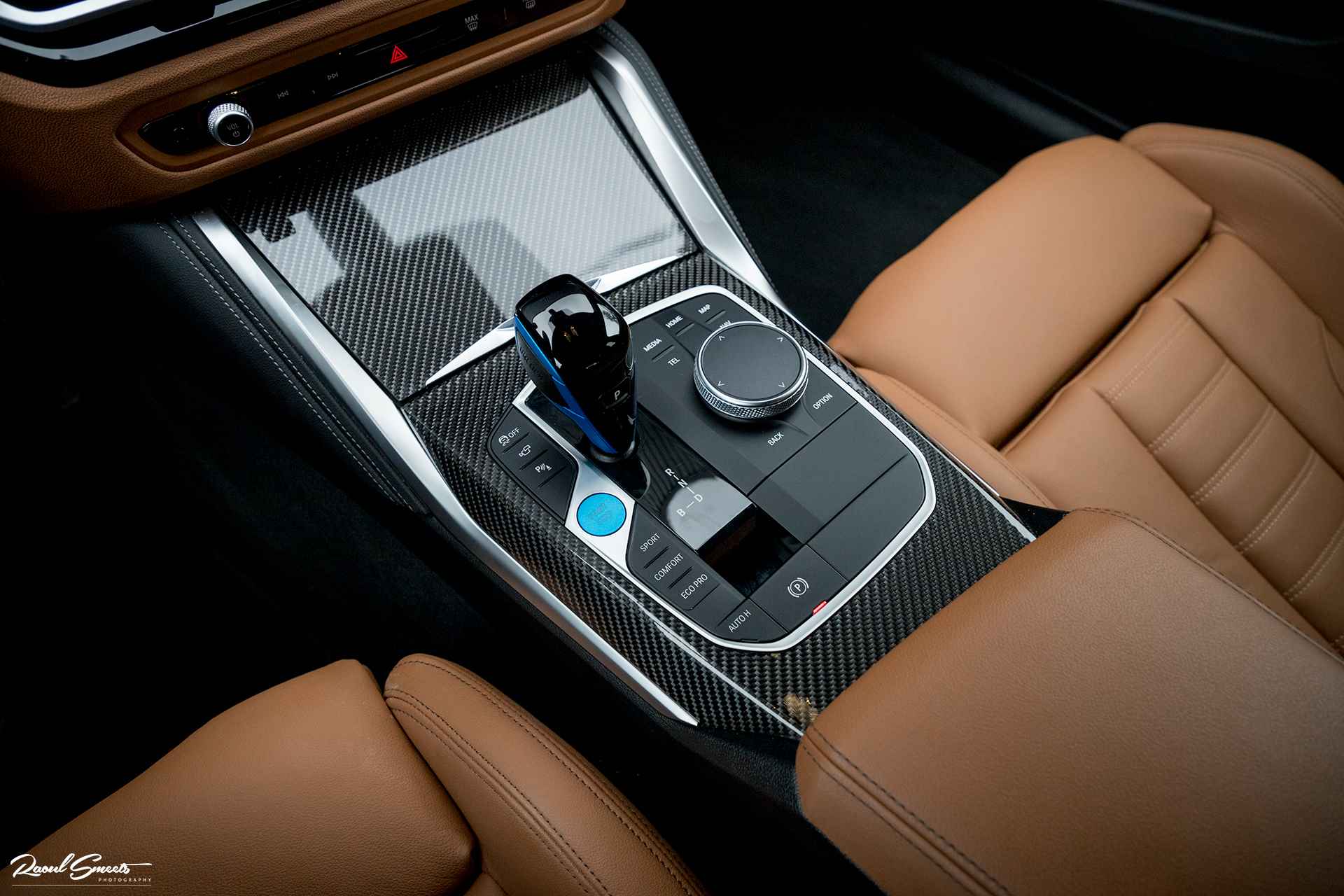 BMW i4 M50 High Executive 84 kWh | High Excutive | M-Sportstoelen | 20'' wielen | Head-Up display | Carbon | - 31/59