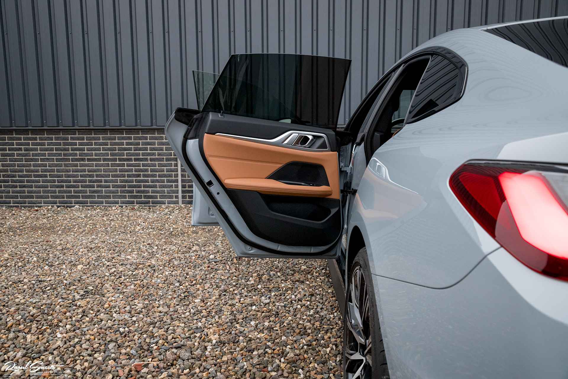 BMW i4 M50 High Executive 84 kWh | High Excutive | M-Sportstoelen | 20'' wielen | Head-Up display | Carbon | - 49/59